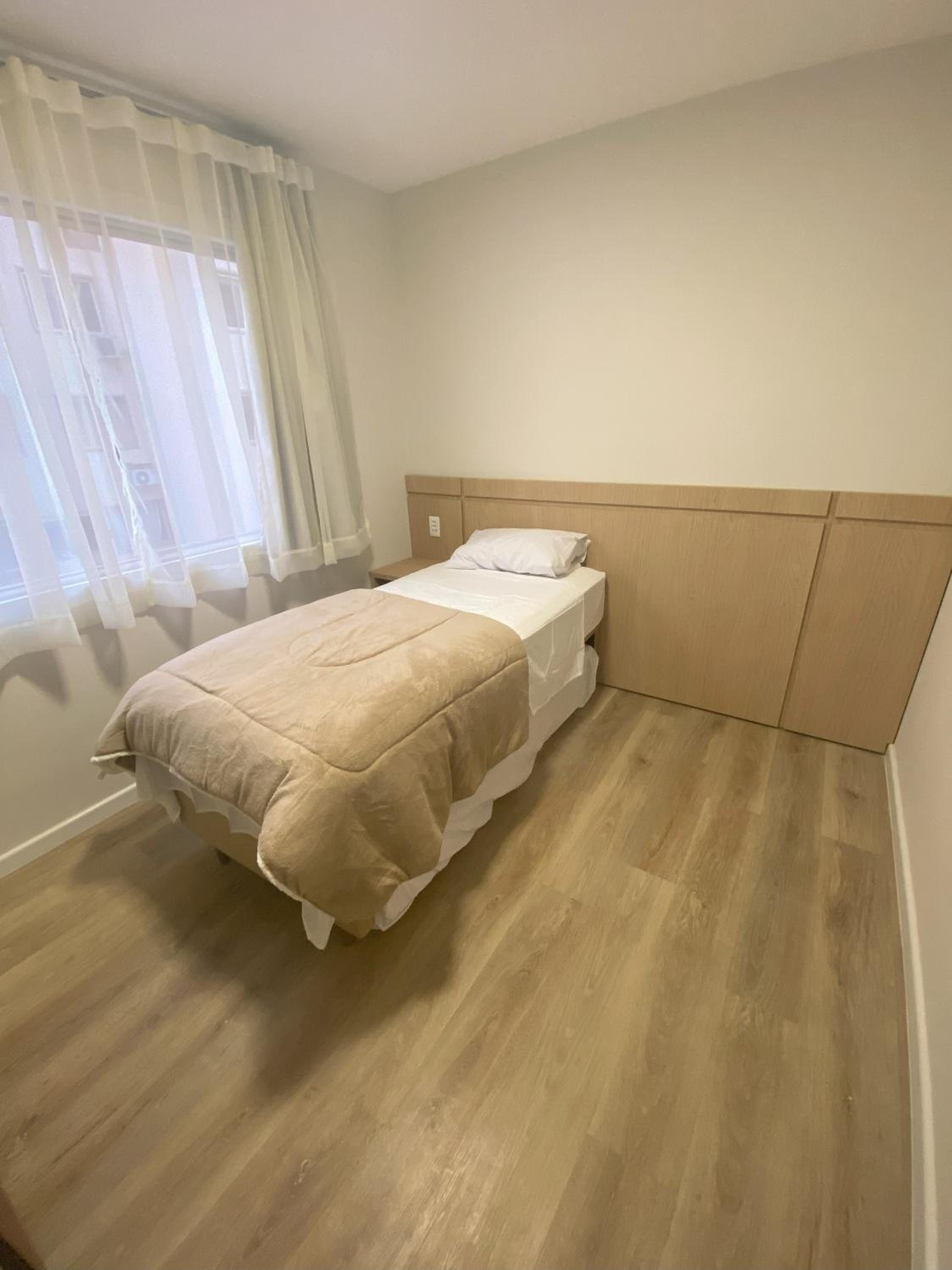 Apartamento Inteiro Novo - 2 Quartos - REGIÃO CENTRAL FOZ