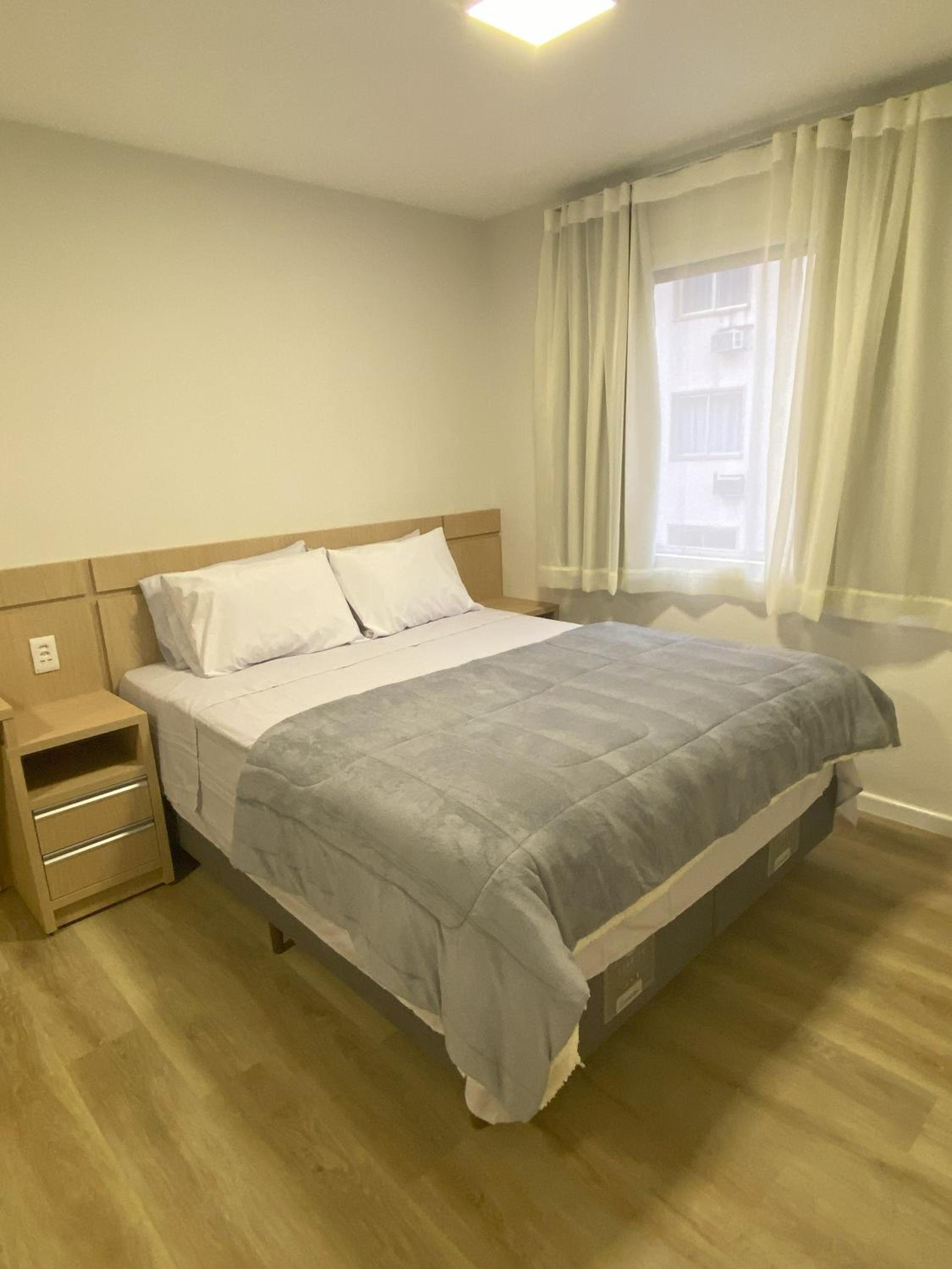 Apartamento Inteiro Novo - 2 Quartos - REGIÃO CENTRAL FOZ