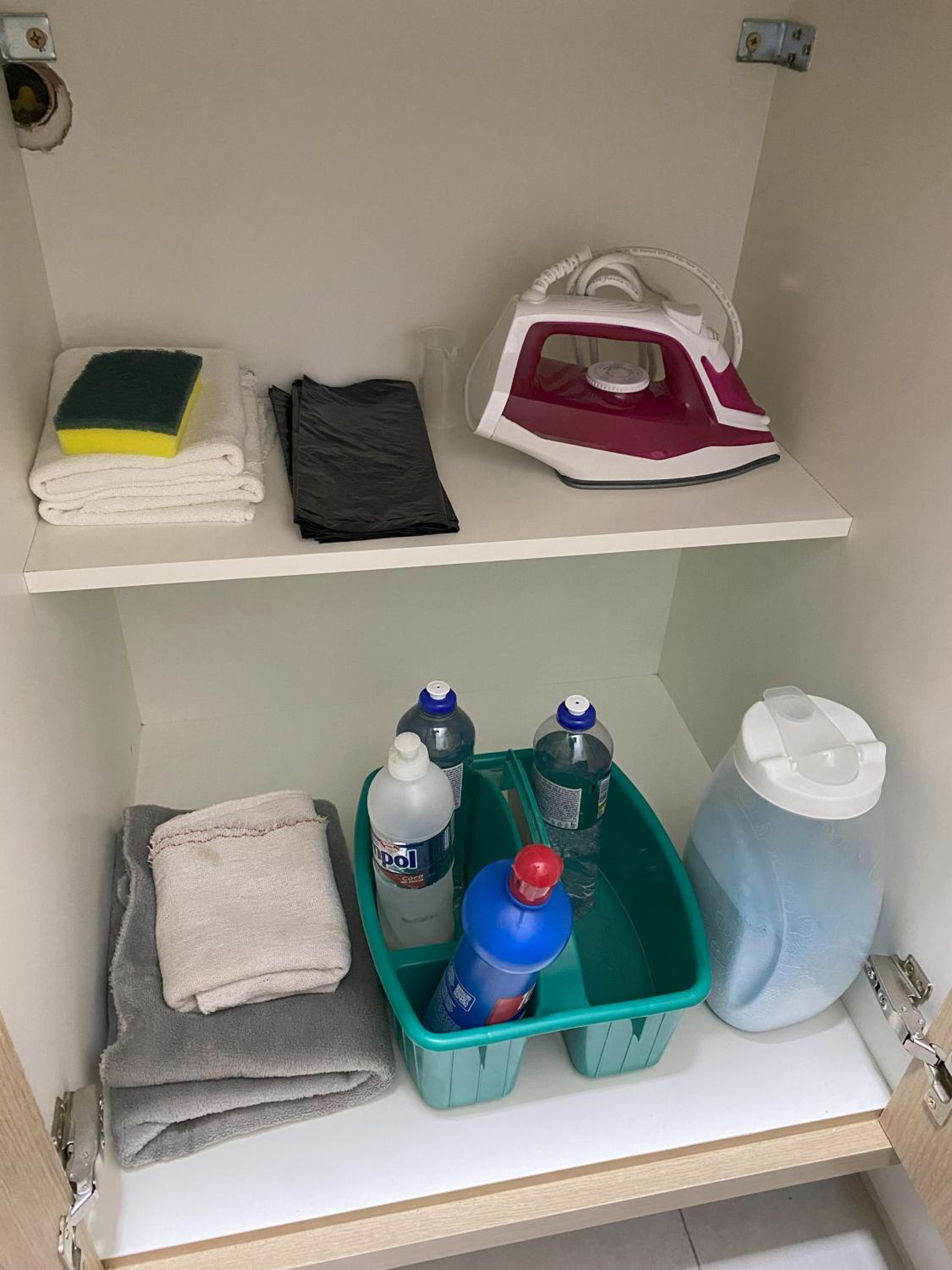 Apartamento Inteiro Novo - 2 Quartos - REGIÃO CENTRAL FOZ