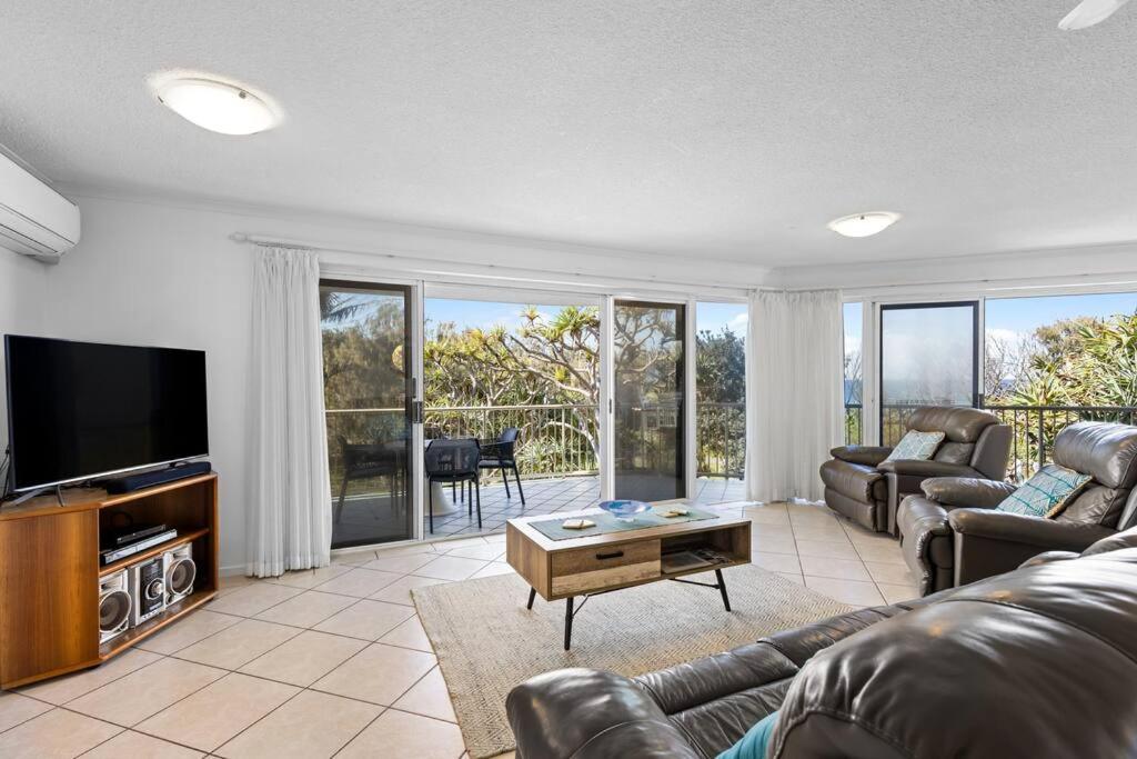 3Bed Ocean views with Pool