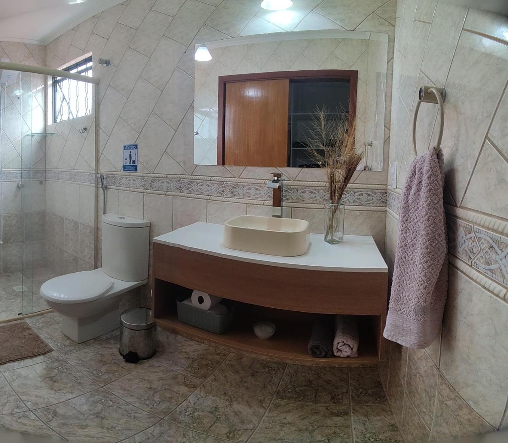 Casa de praia com piscina na praia da Daniela em Florianópolis