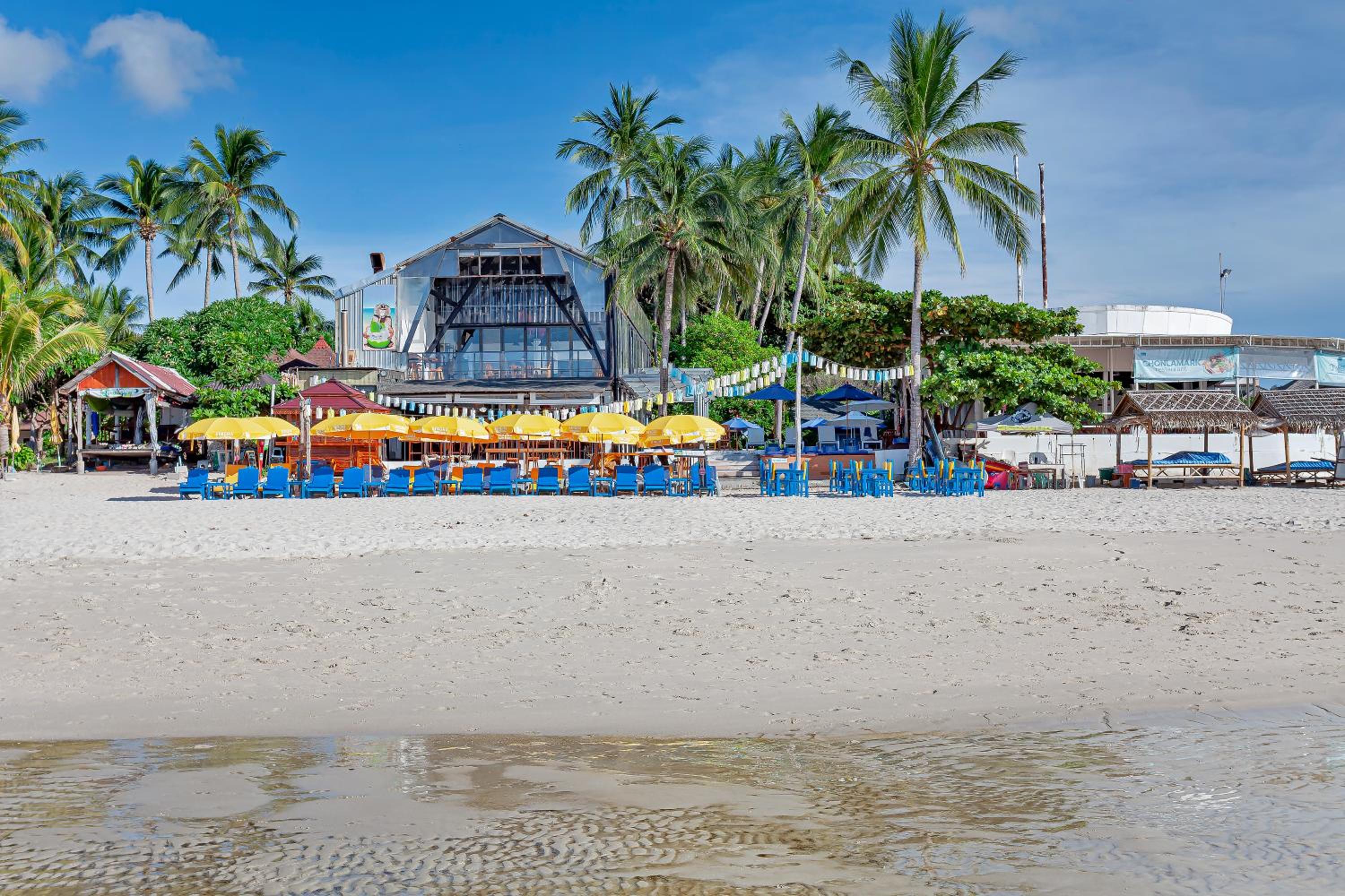Malibu Beach Resort