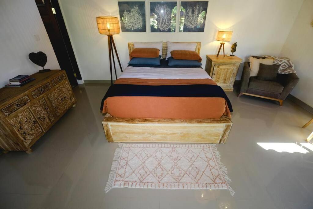 Indah puri Bali Bungalow on Candidasa beach view 4