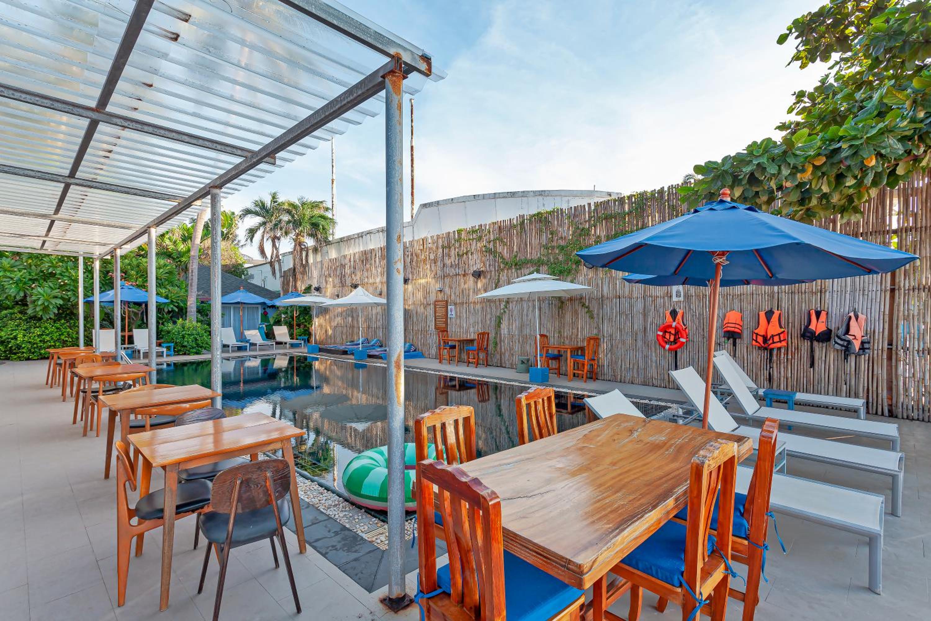 Malibu Beach Resort