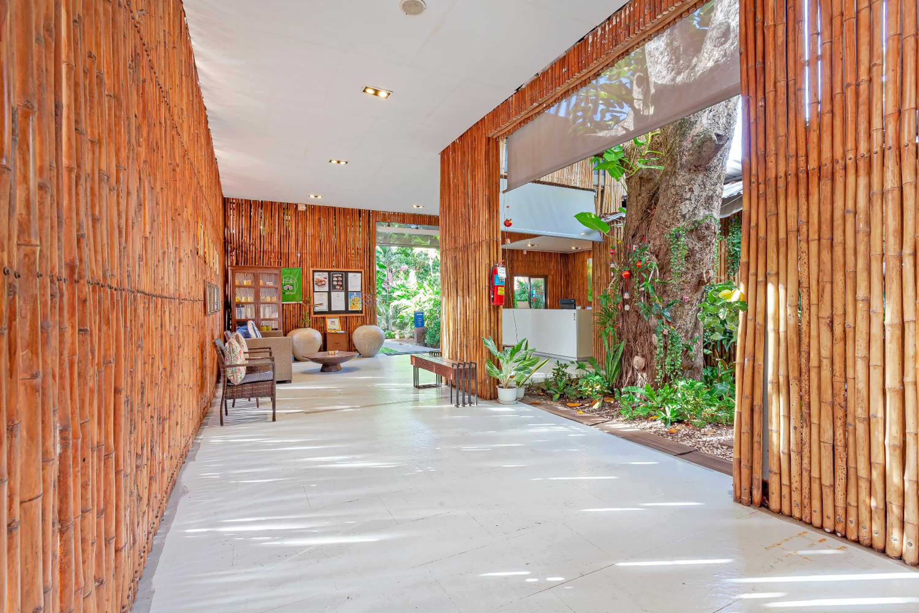 Malibu Beach Resort