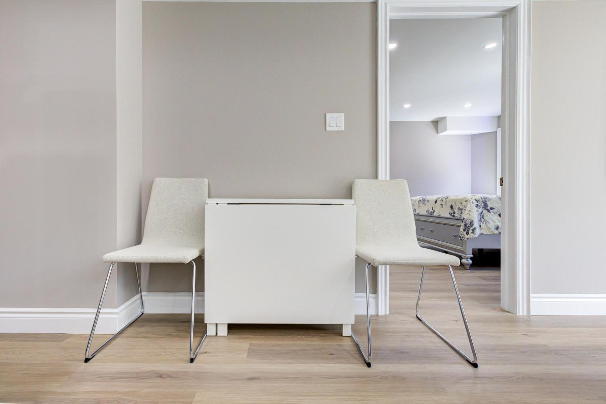 New Furnished 1bedroom basement - Image 4