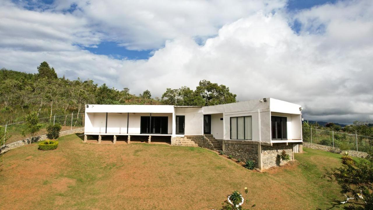 Casa Rouse Botanic