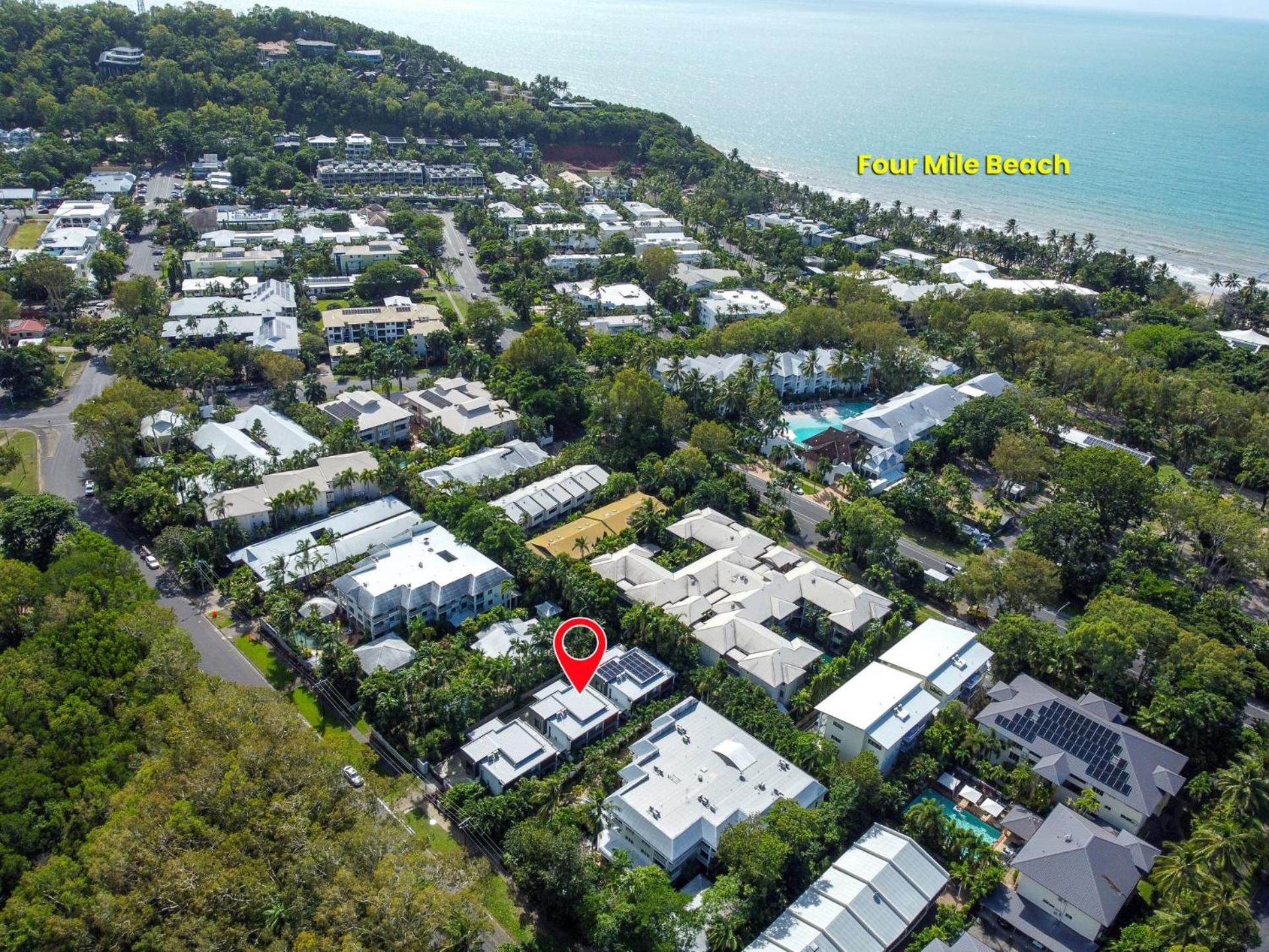 Aria Villa 2 Port Douglas