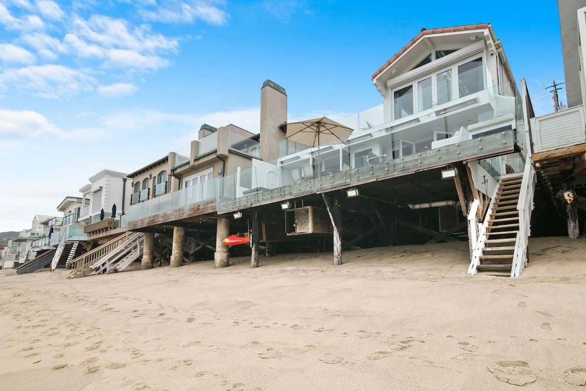 The Perfect Sandy Beach house by Stay Awhile Villas