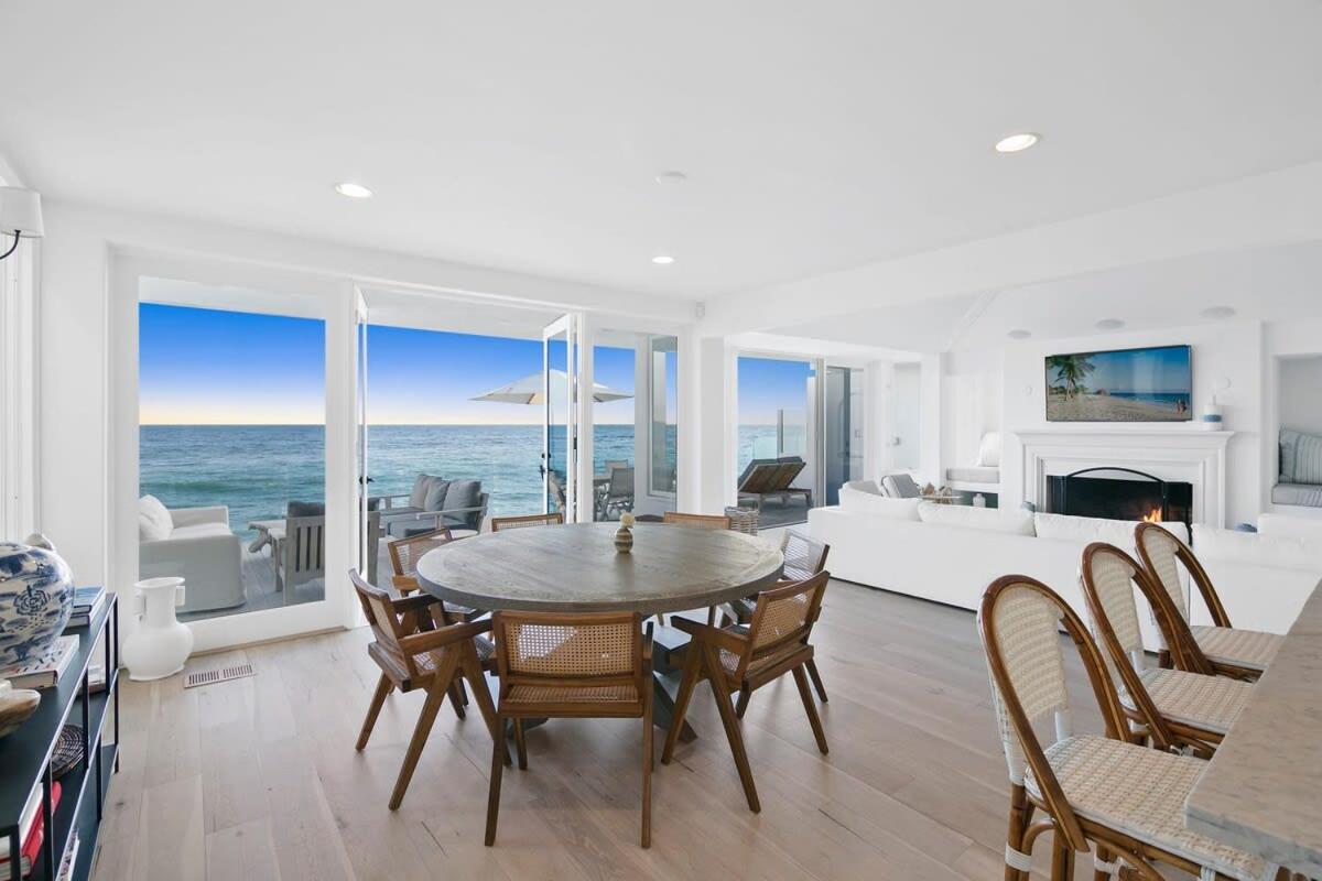 The Perfect Sandy Beach house by Stay Awhile Villas
