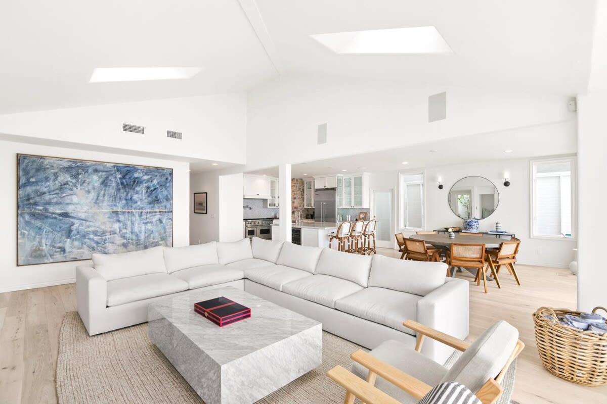 The Perfect Sandy Beach house by Stay Awhile Villas
