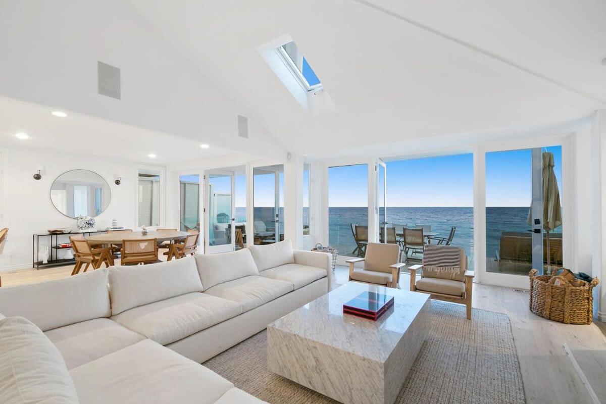 The Perfect Sandy Beach house by Stay Awhile Villas