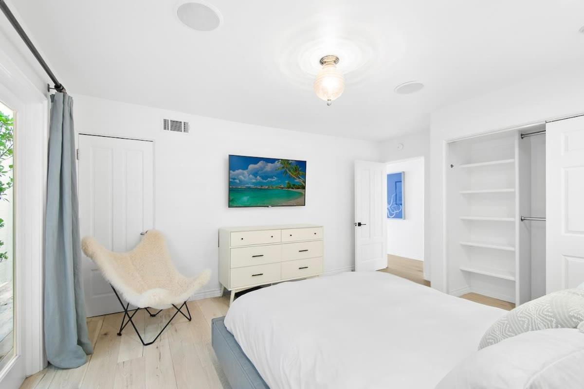 The Perfect Sandy Beach house by Stay Awhile Villas