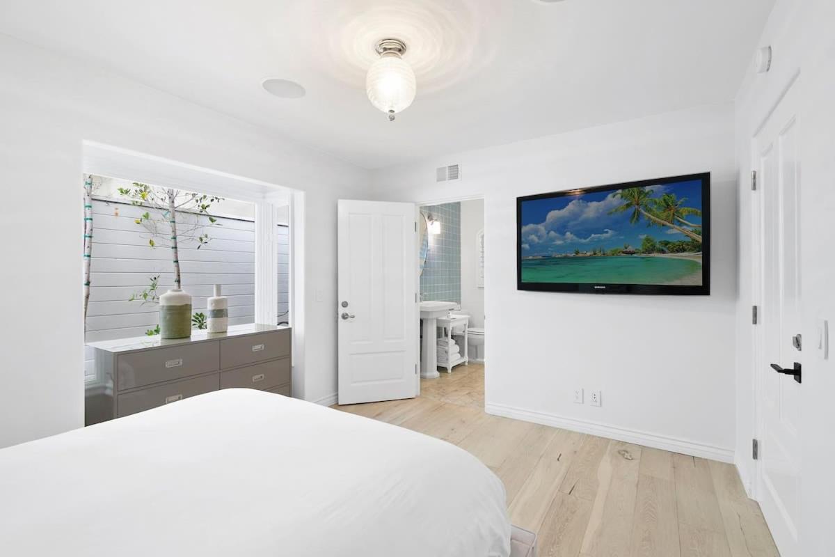 The Perfect Sandy Beach house by Stay Awhile Villas