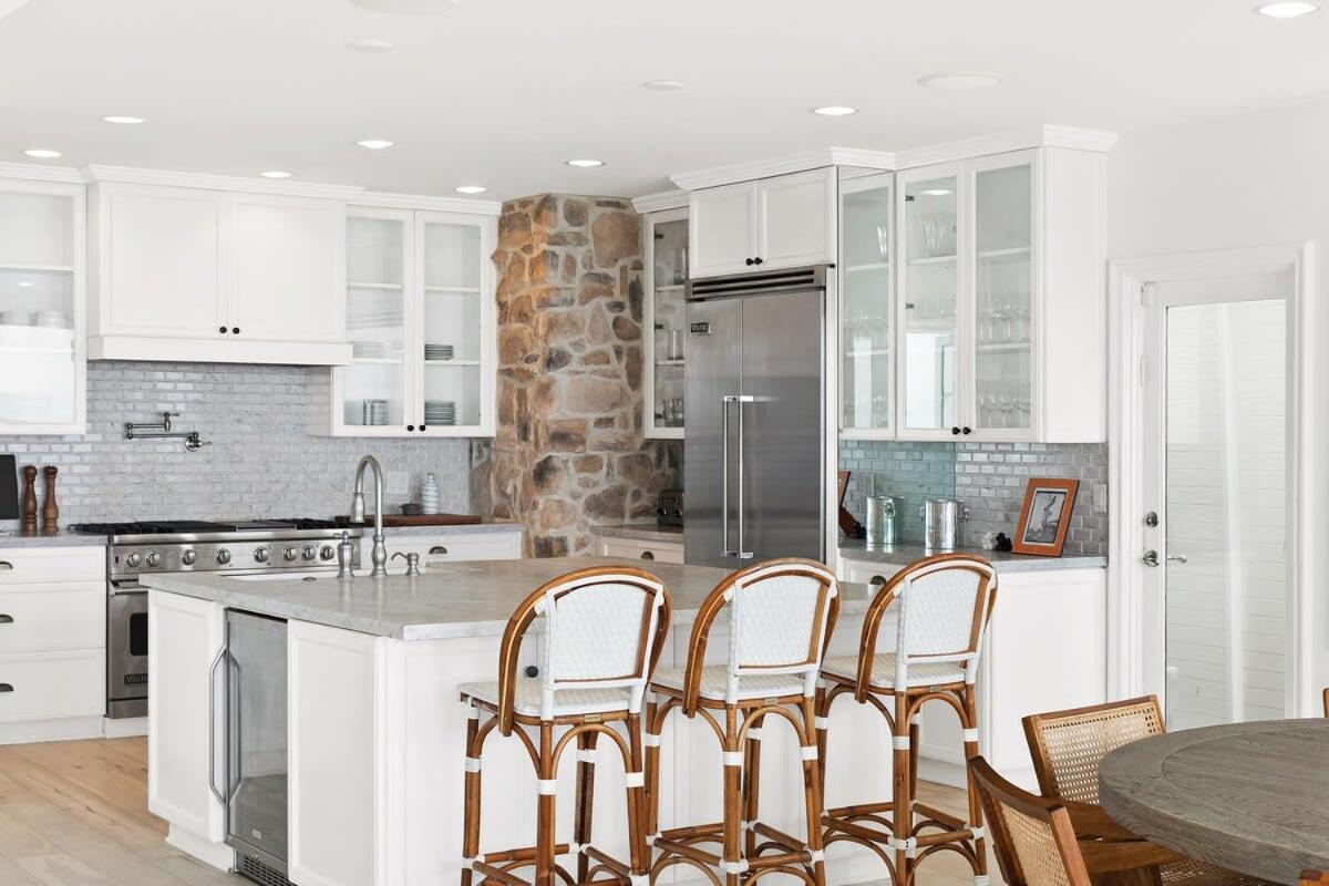 The Perfect Sandy Beach house by Stay Awhile Villas