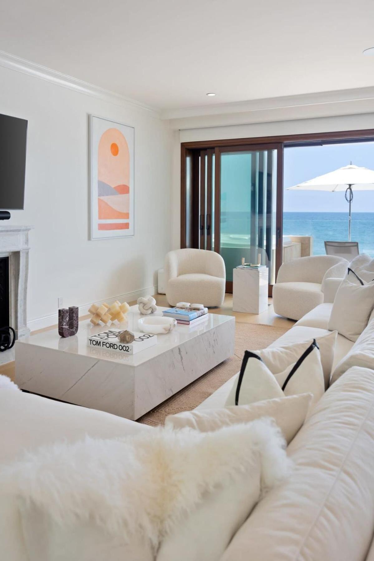 The Carbon by Stay Awhile Villas