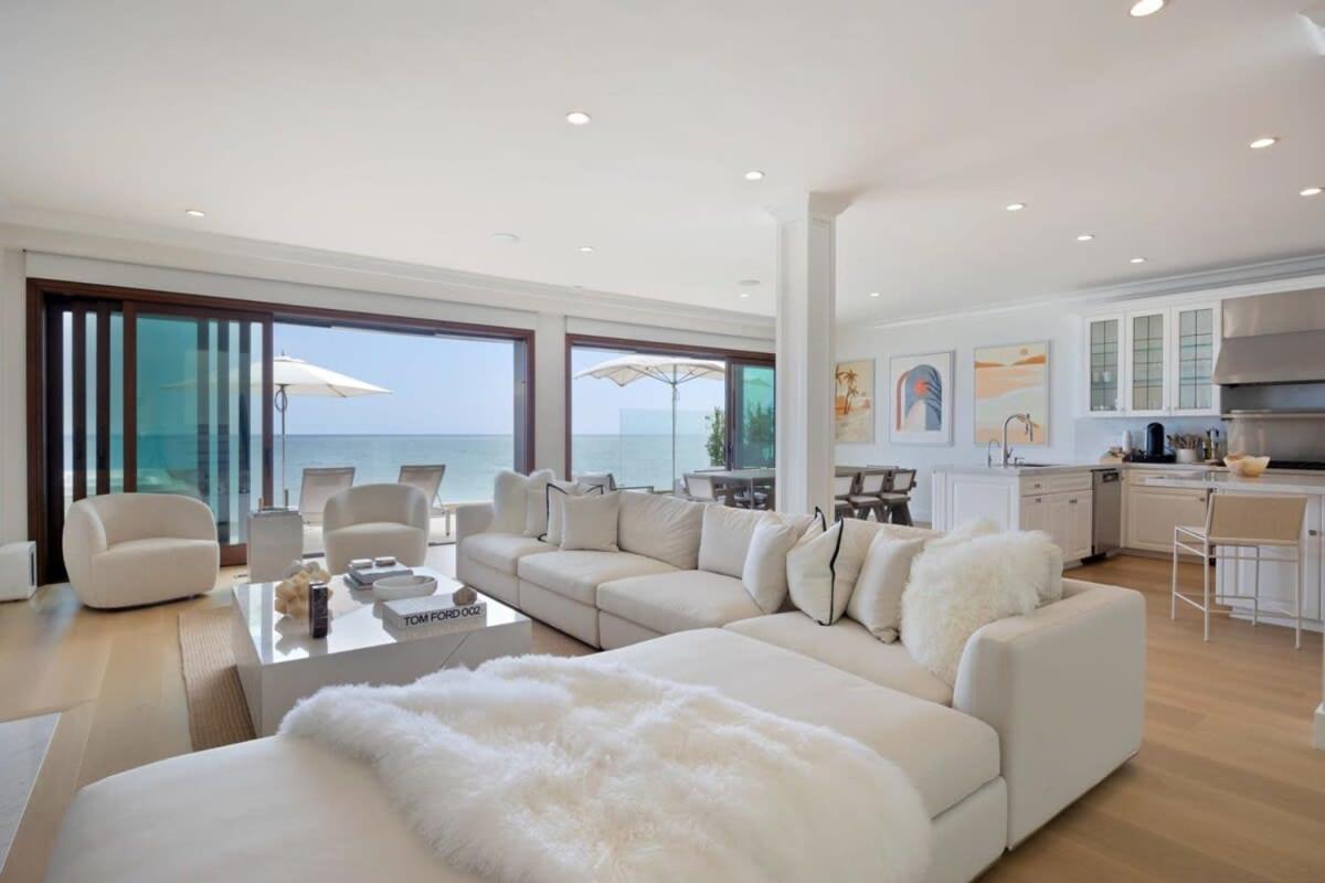 The Carbon by Stay Awhile Villas