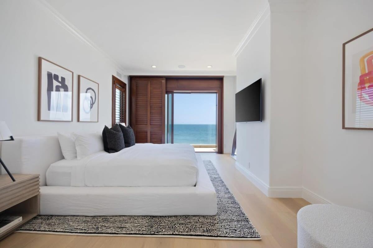 The Carbon by Stay Awhile Villas