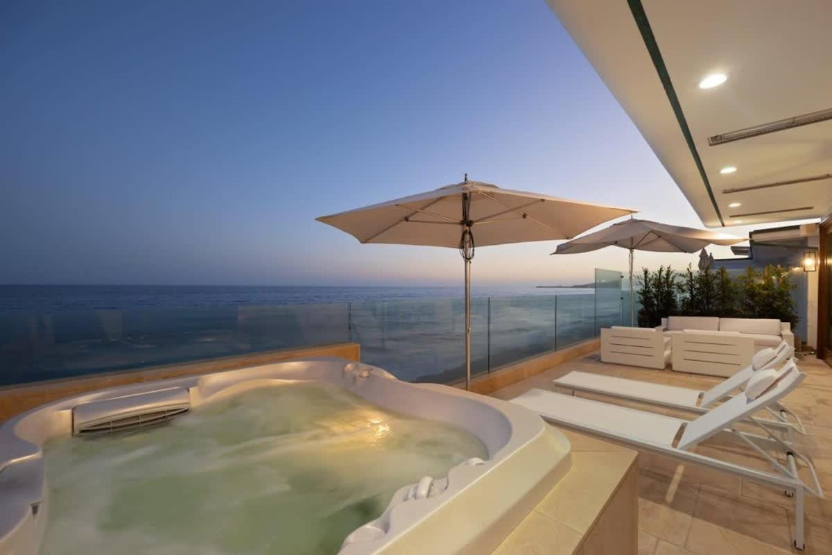 The Carbon by Stay Awhile Villas
