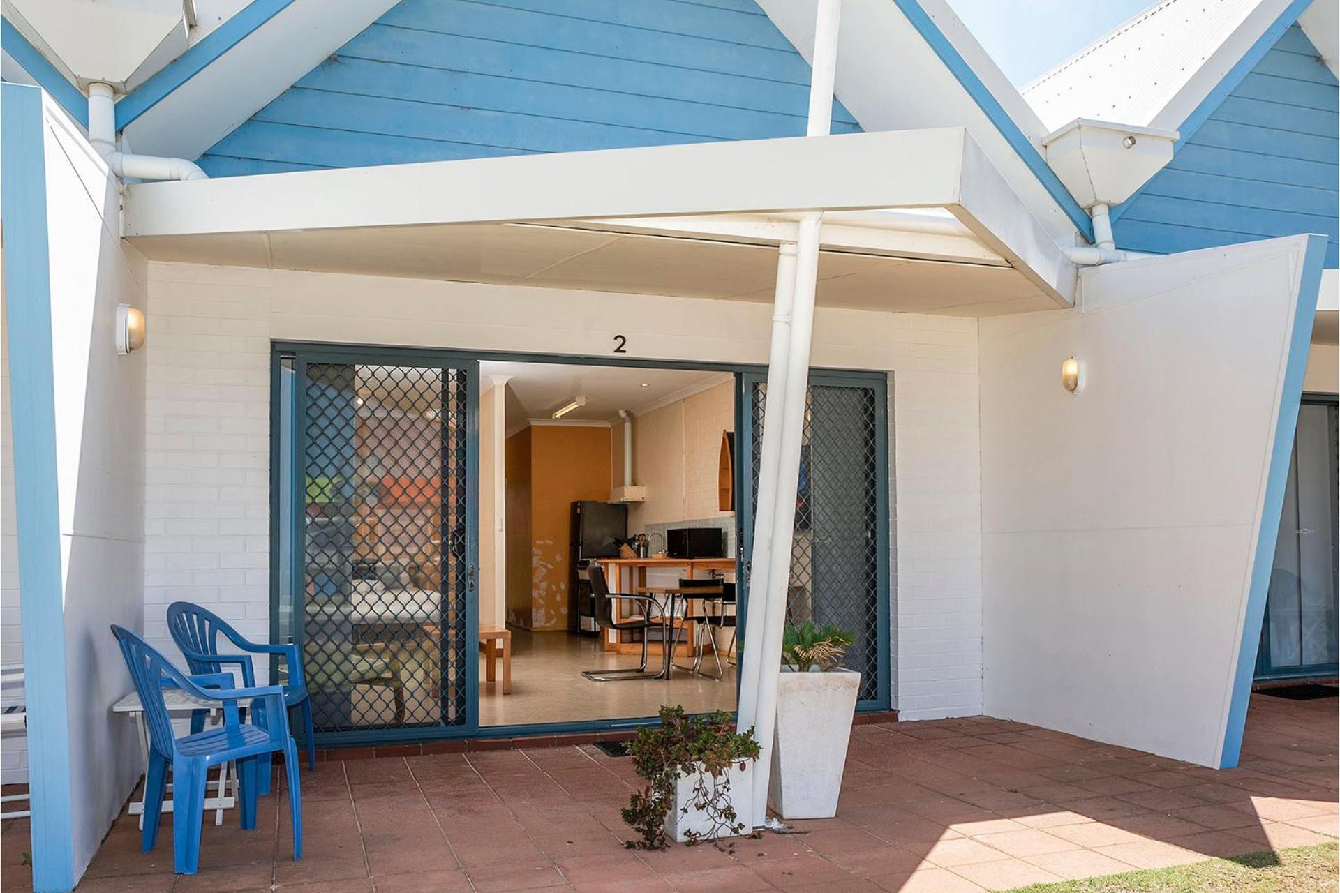 Windsurfer Beach Chalet 4