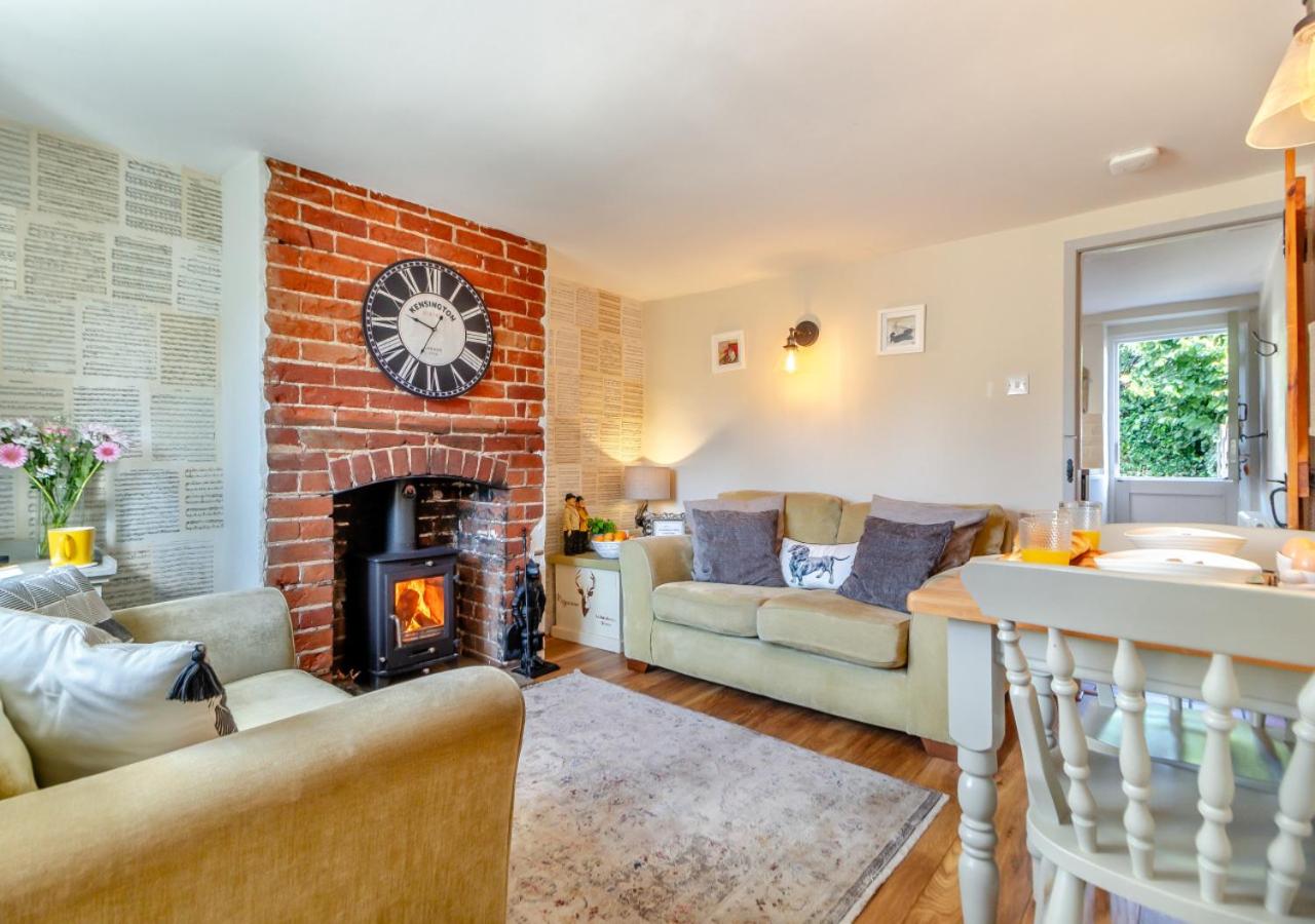 Flint Cottage