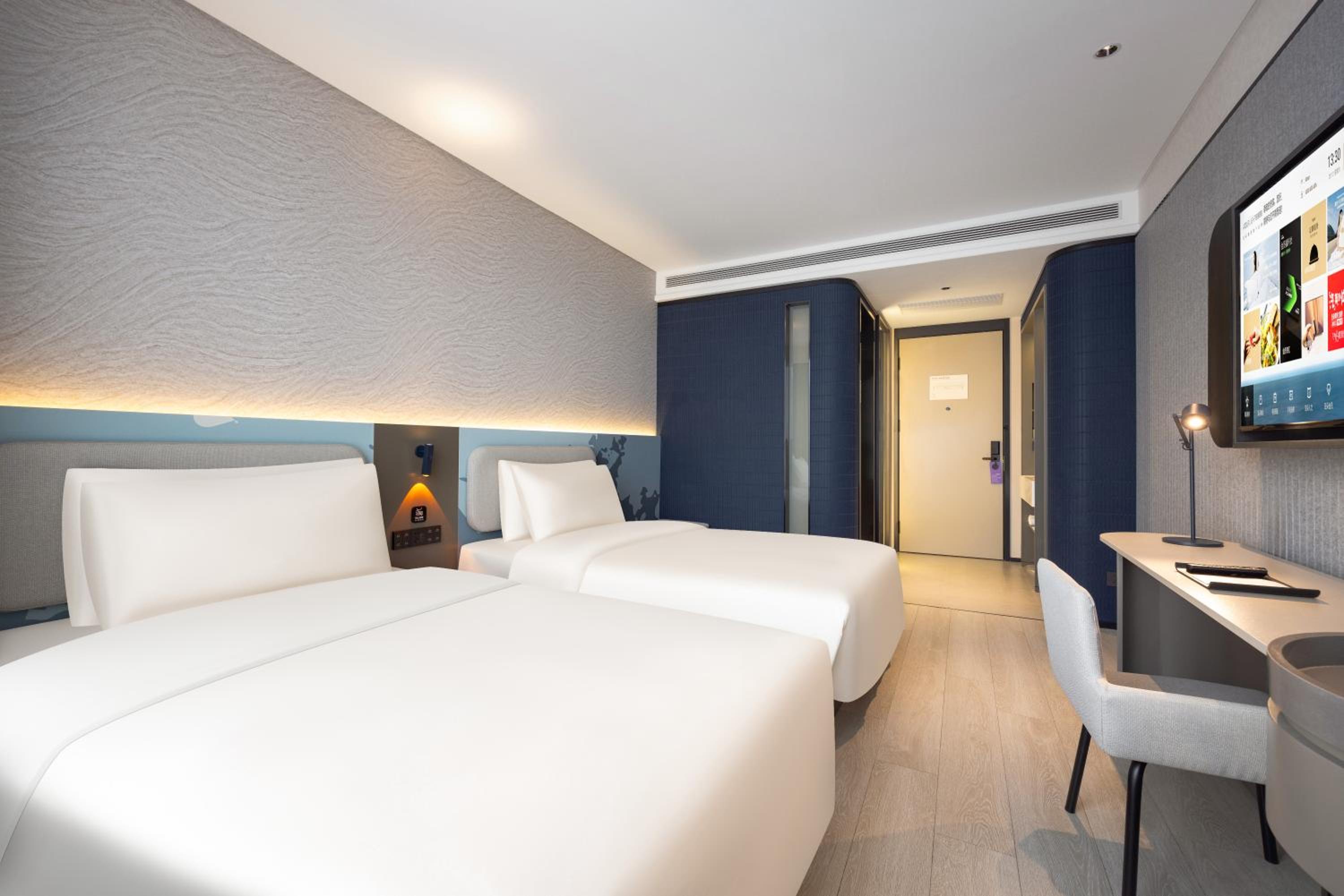 Atour Light Hotel Shenyang Yuhong Plaza Metro Station