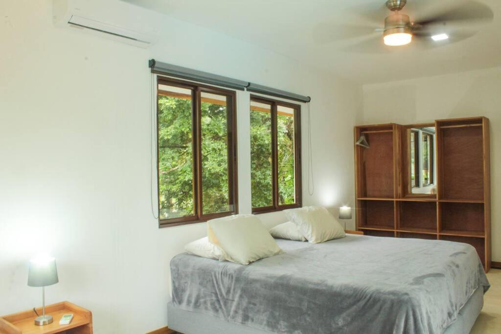 Casa Manzanillo Surf
