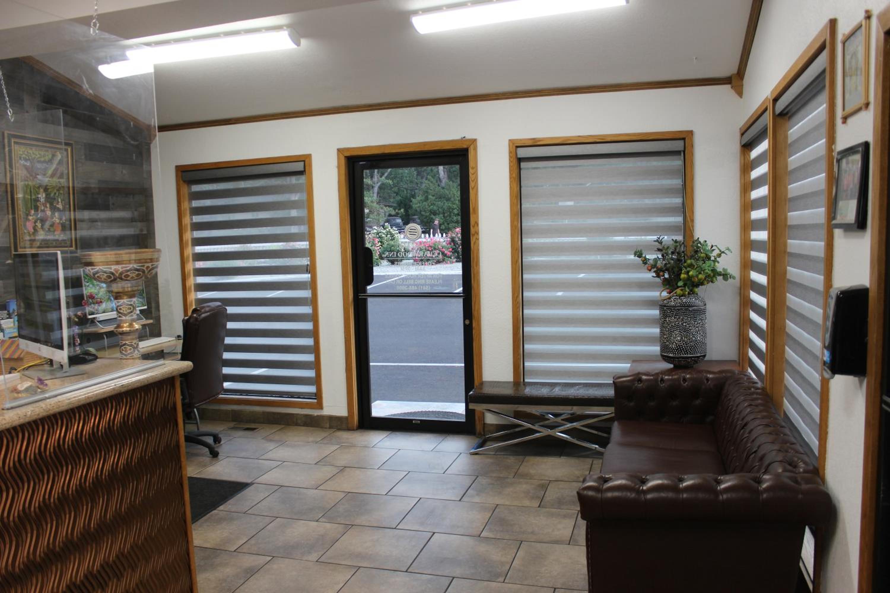Ashland Vacations - Cedarwood Inn of Ashland - Property Image 16