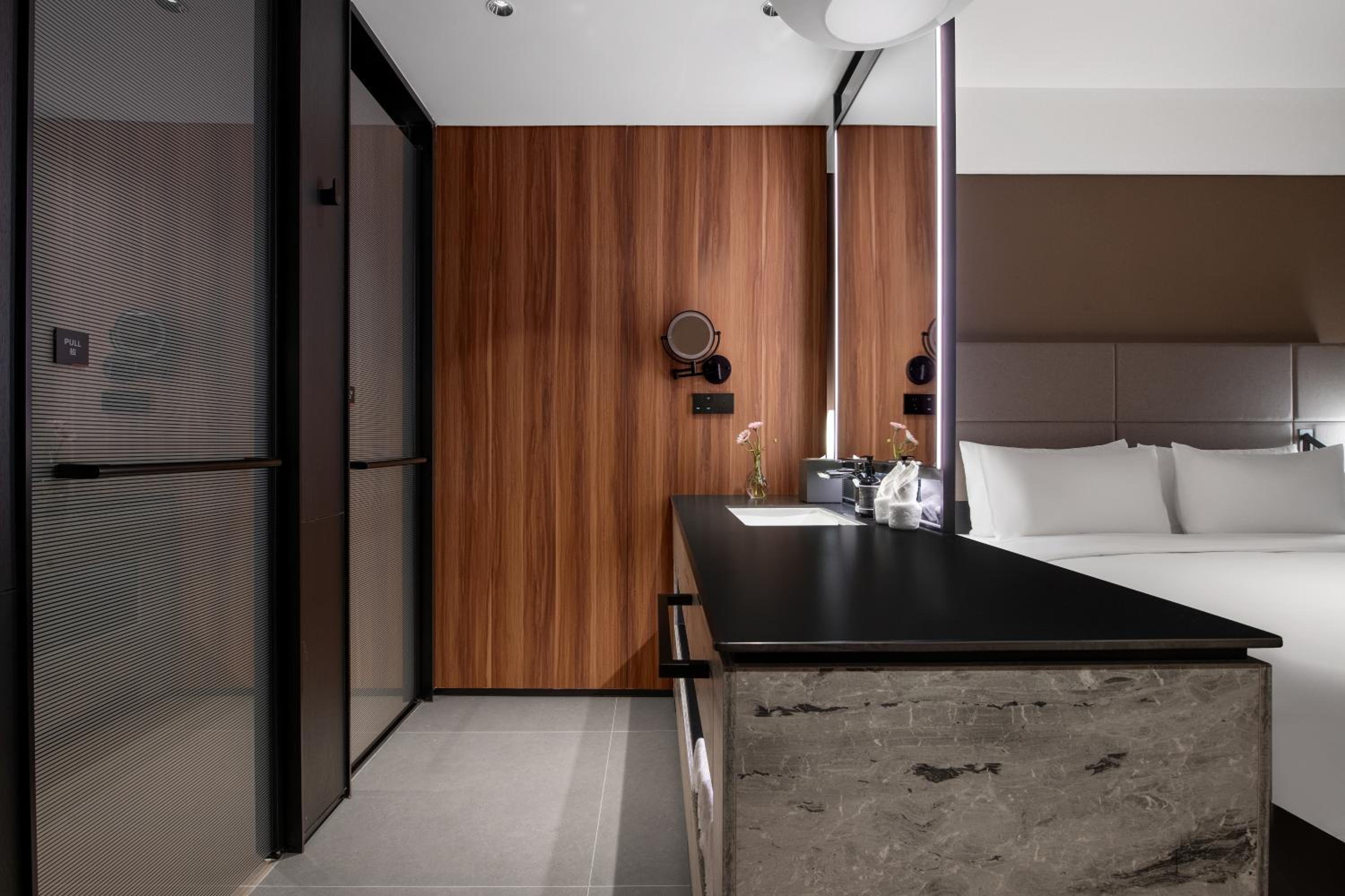 Intercity Hotel Guangzhou East Railway Station