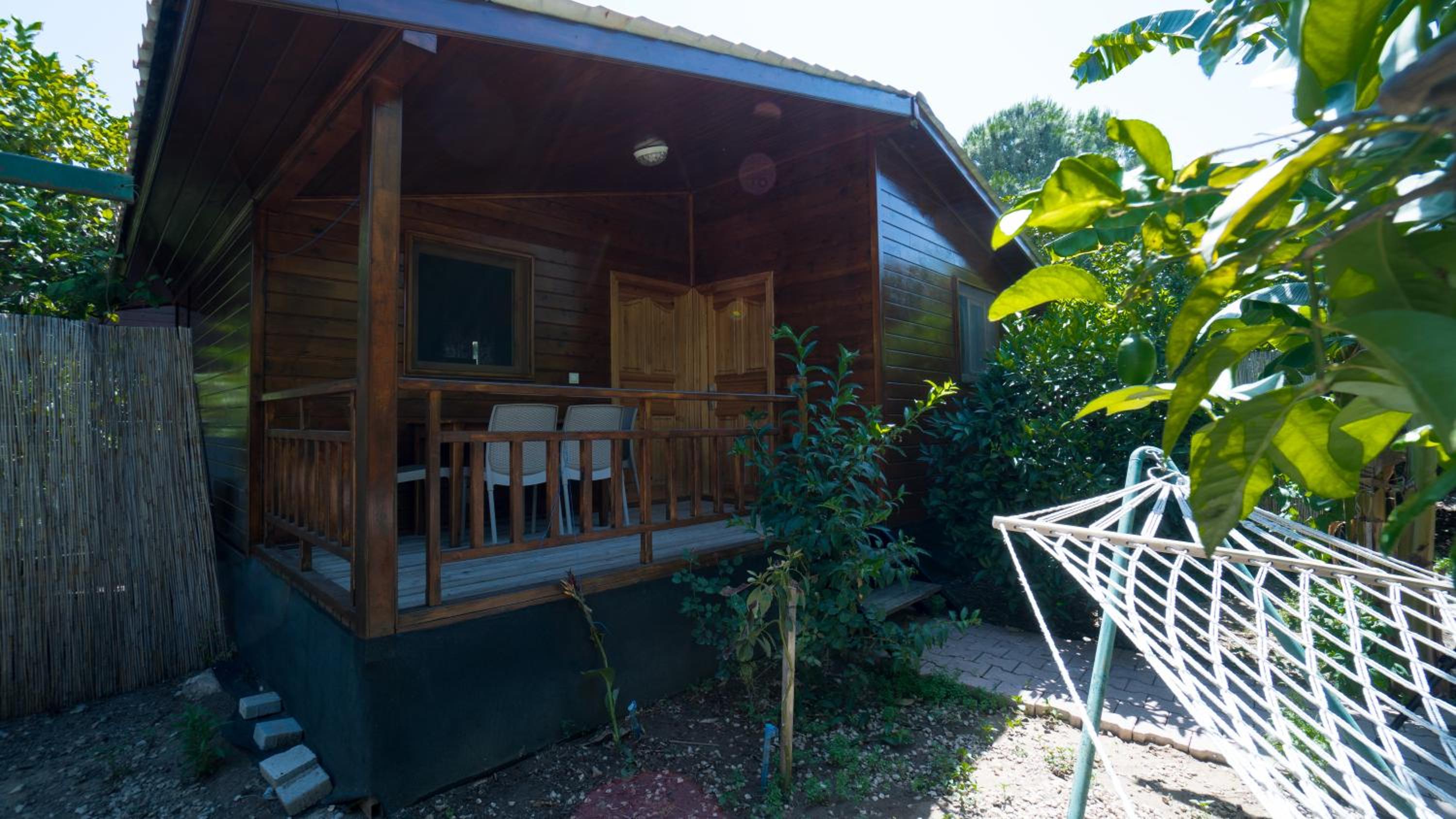 Lemon Garden Lodge