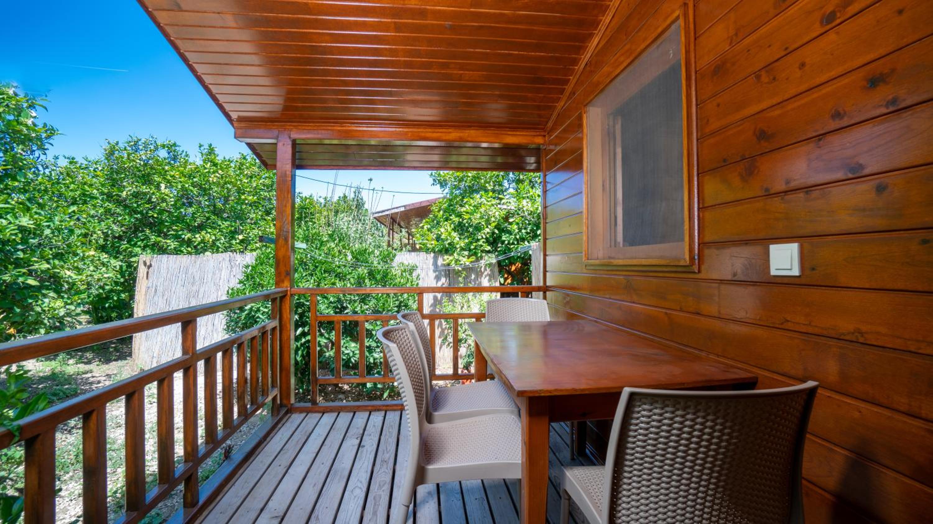 Lemon Garden Lodge