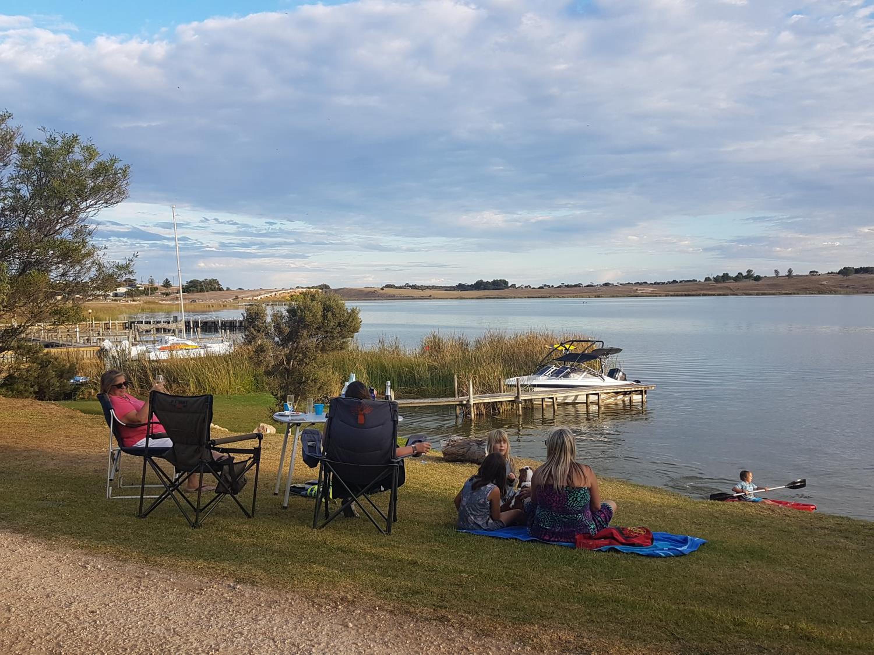 Clayton Bay Riverside Holiday Park