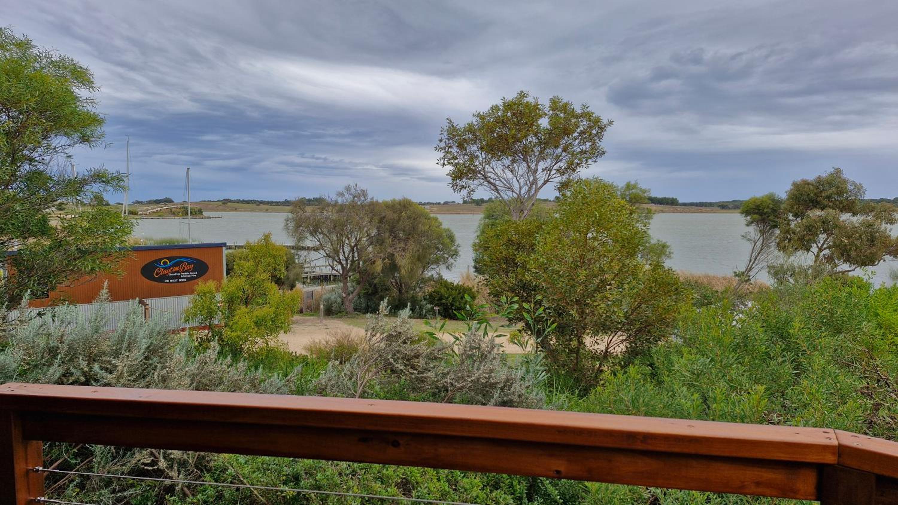 Clayton Bay Riverside Holiday Park