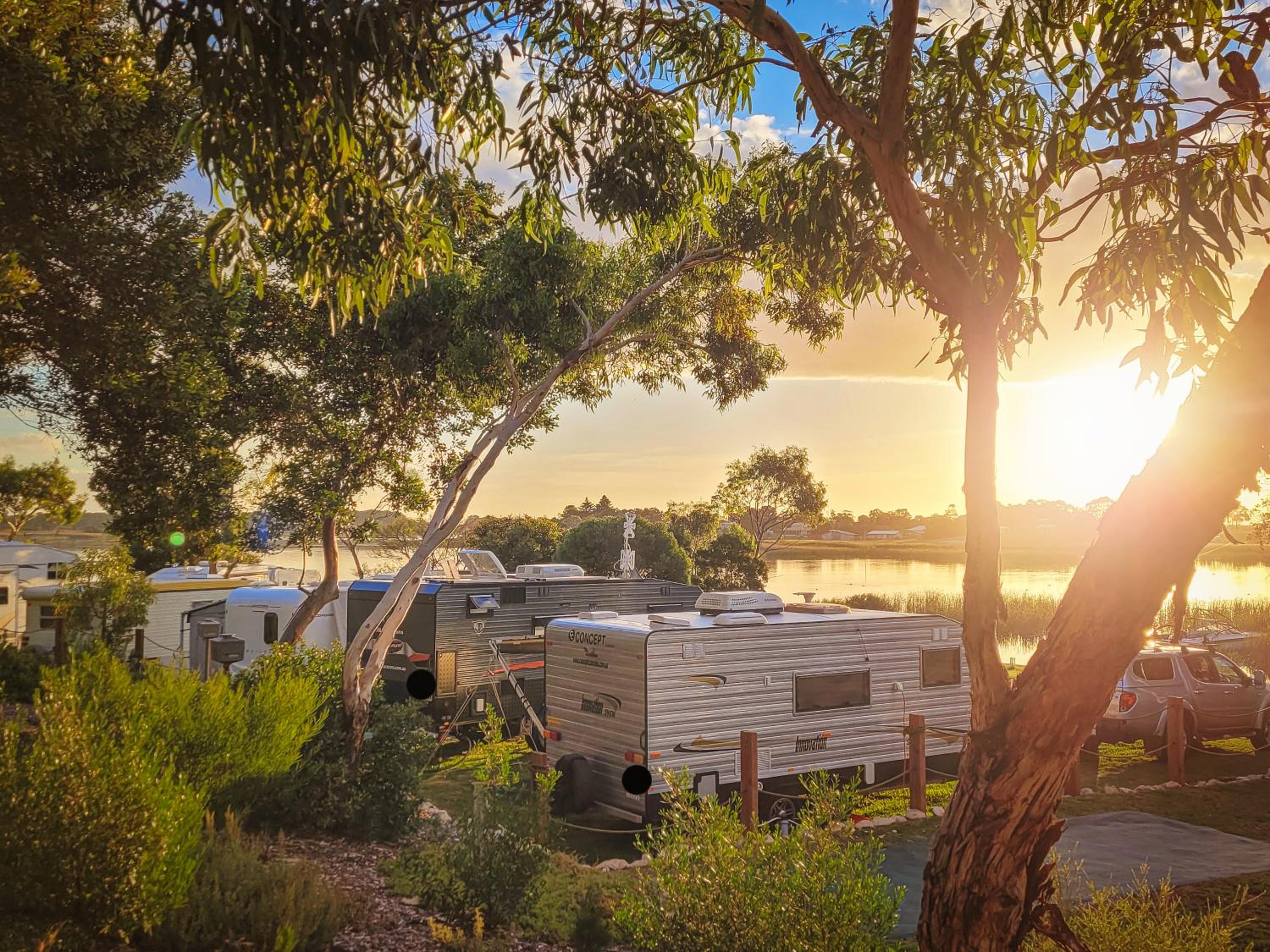 Clayton Bay Riverside Holiday Park