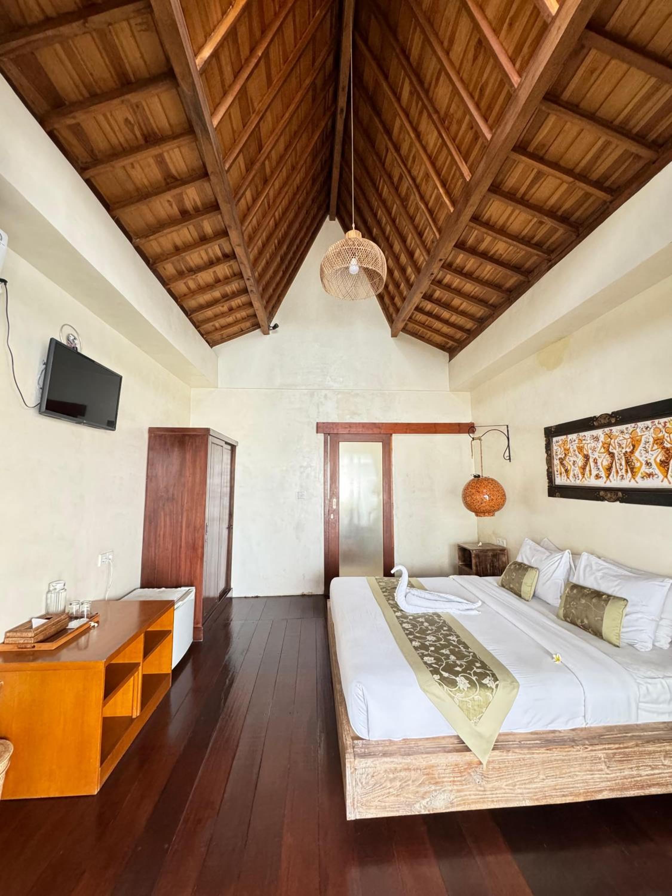 Photo 77