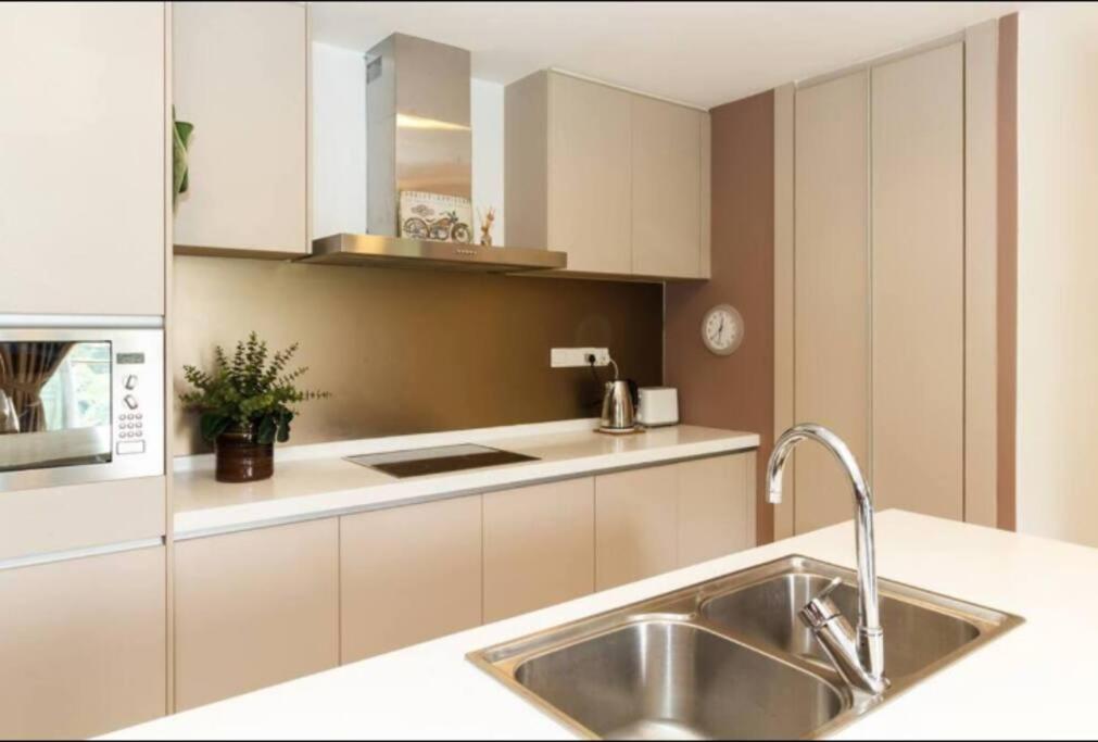 Suasana Suites Bukit Ceylon 2BR Bukit Bintang