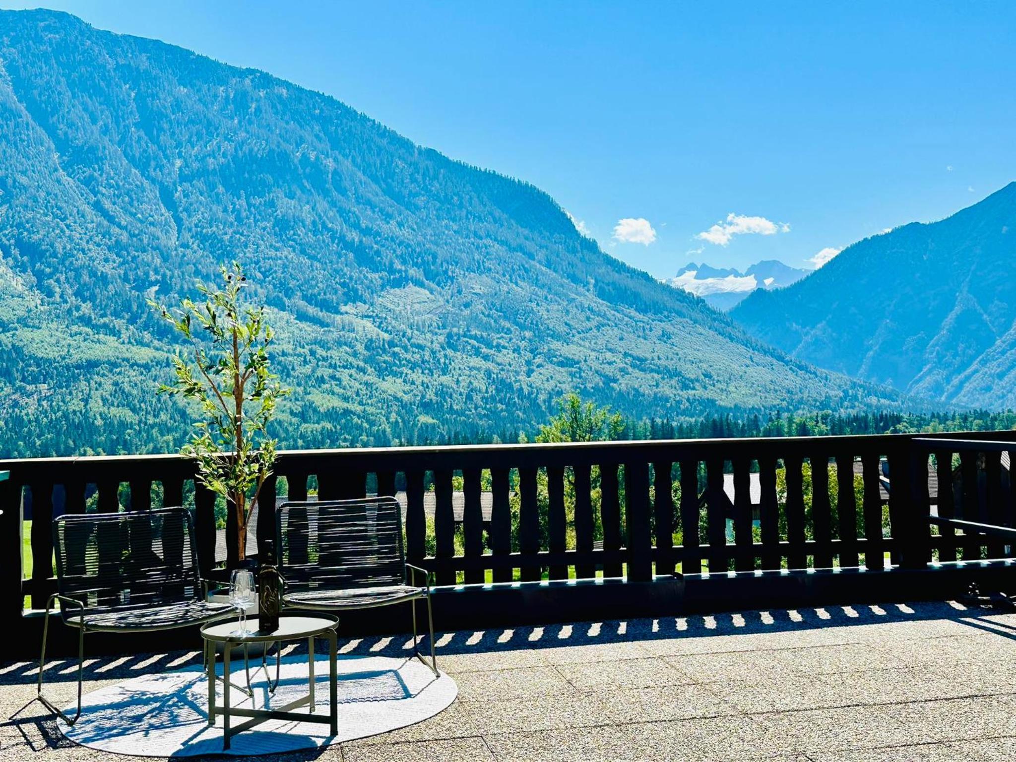 Das Alpenzeit Appartement mit Just Private Terrasse