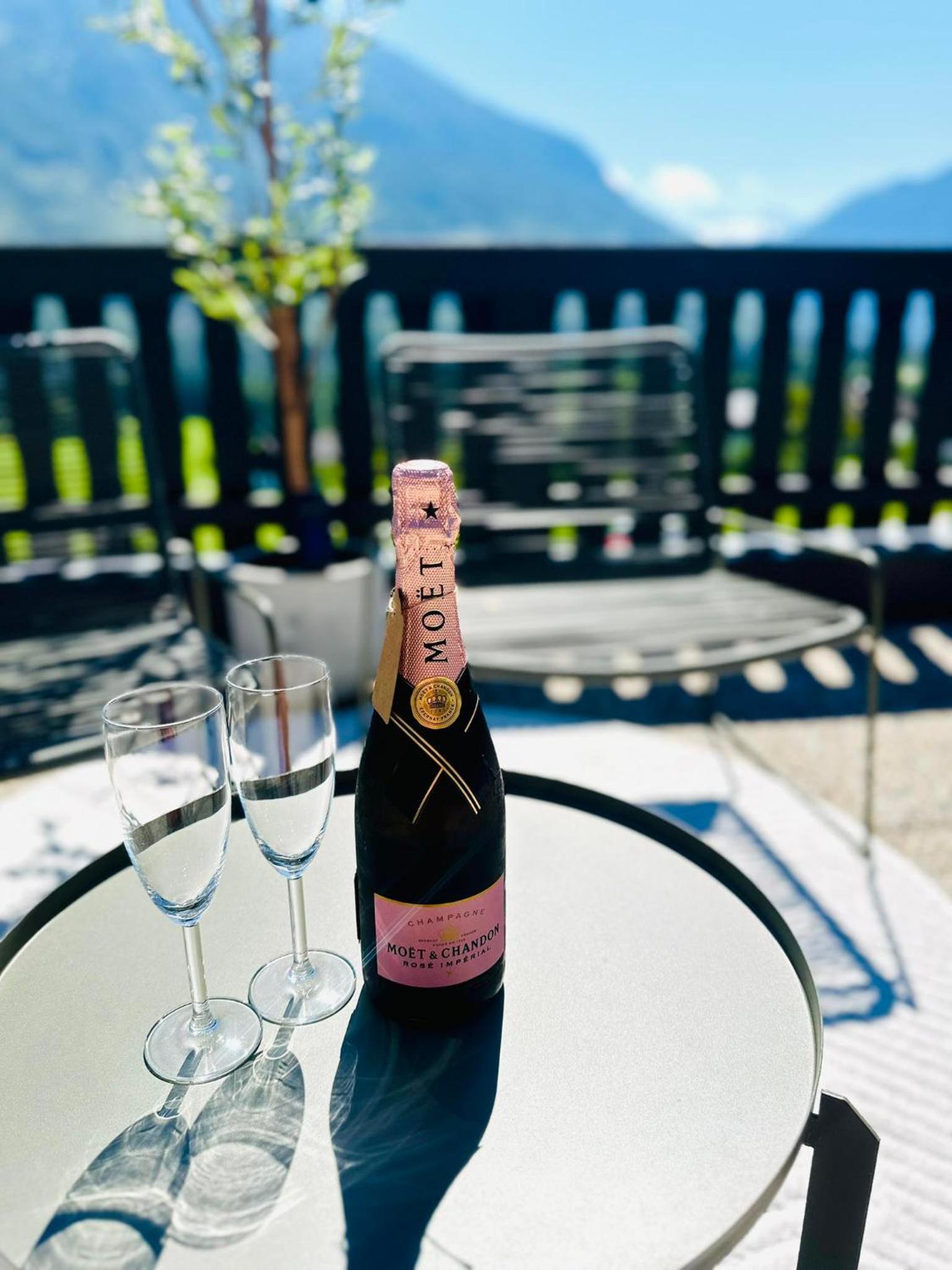 Das Alpenzeit Appartement mit Just Private Terrasse