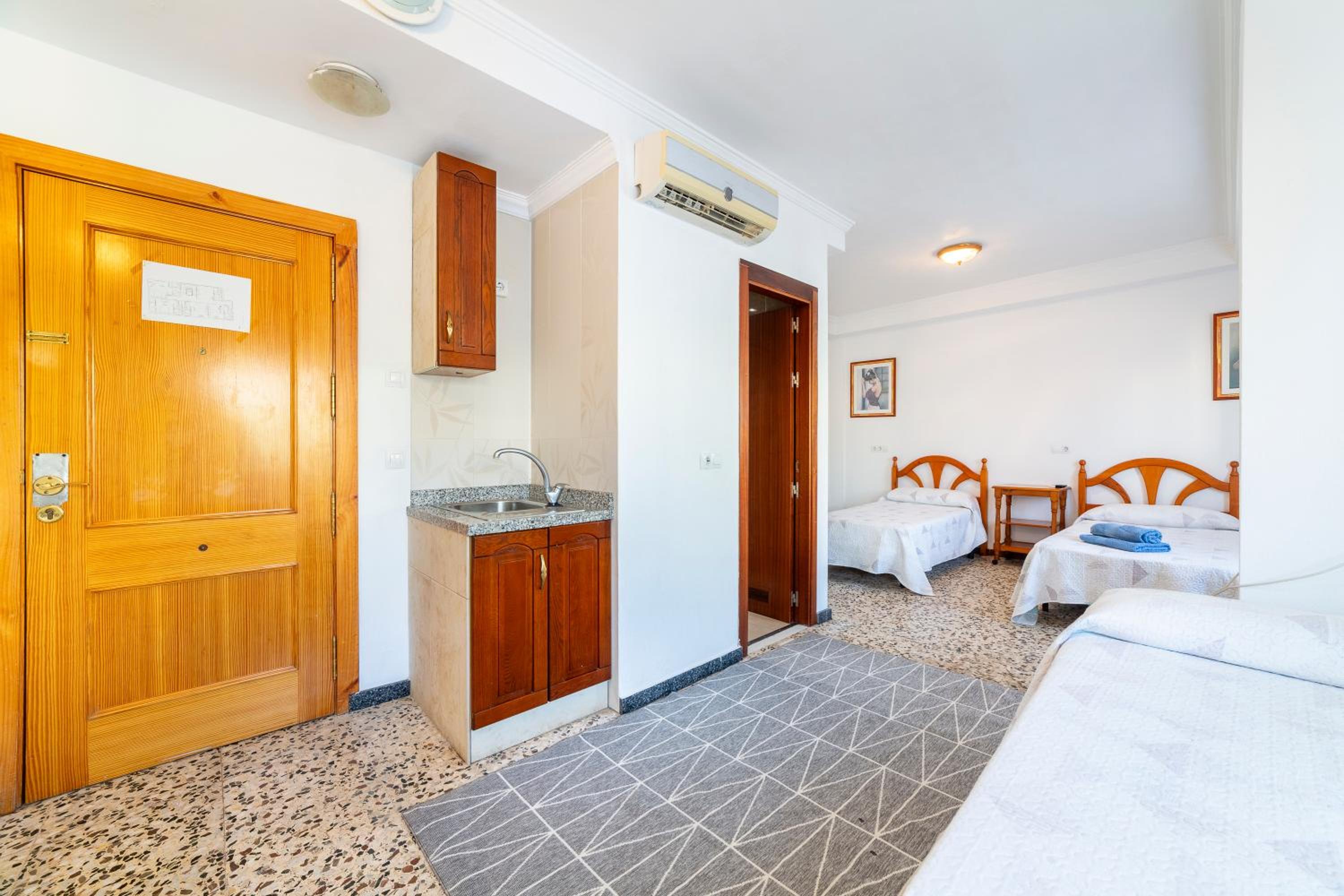 Hostal Moya