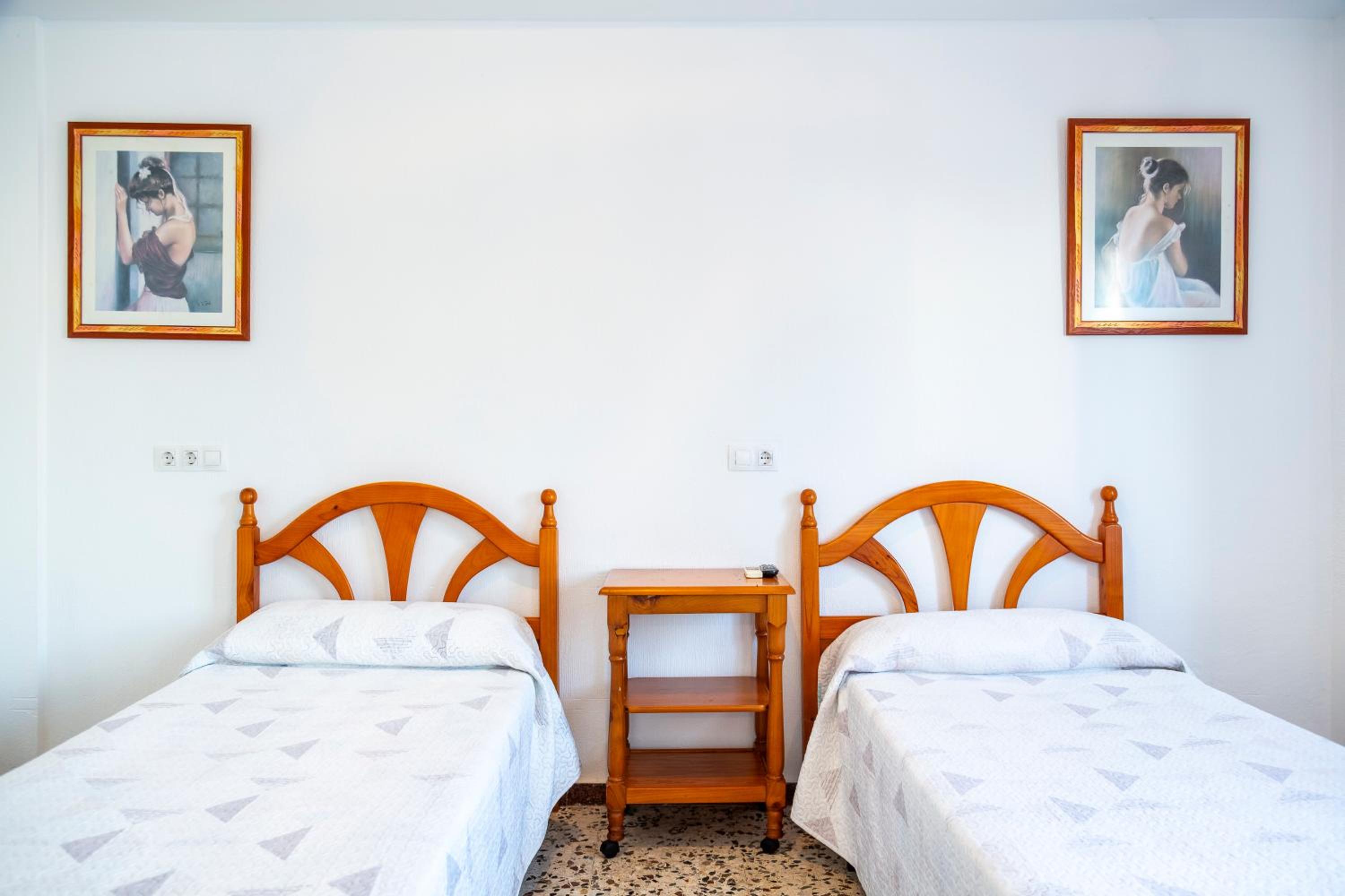 Hostal Moya