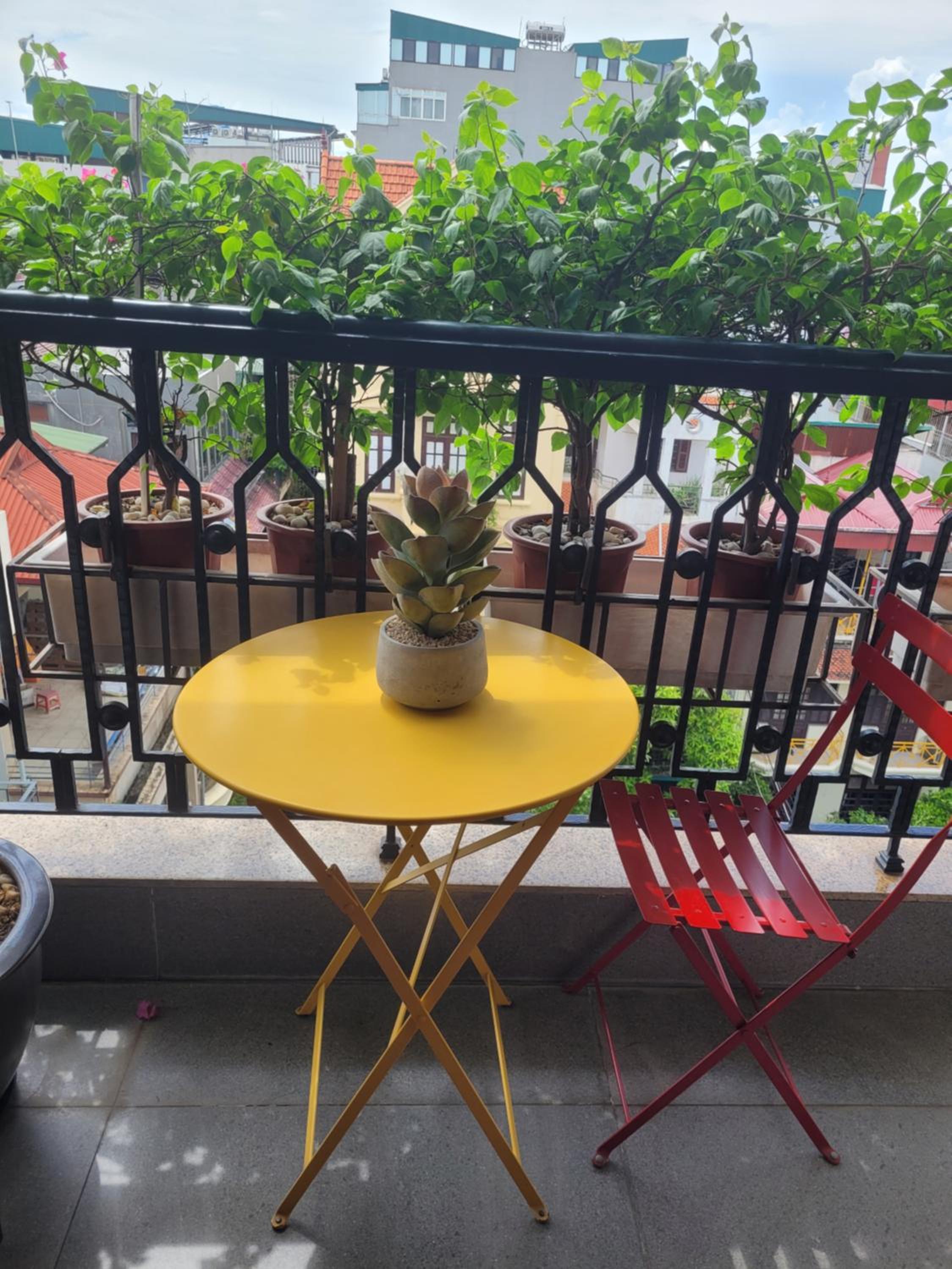 The Delice house near Train street, old Quarter