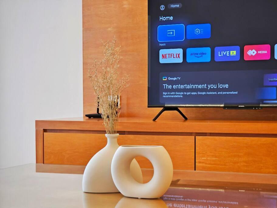 Fahrenheit Bukit Bintang Big Group 13Pax Family Suites