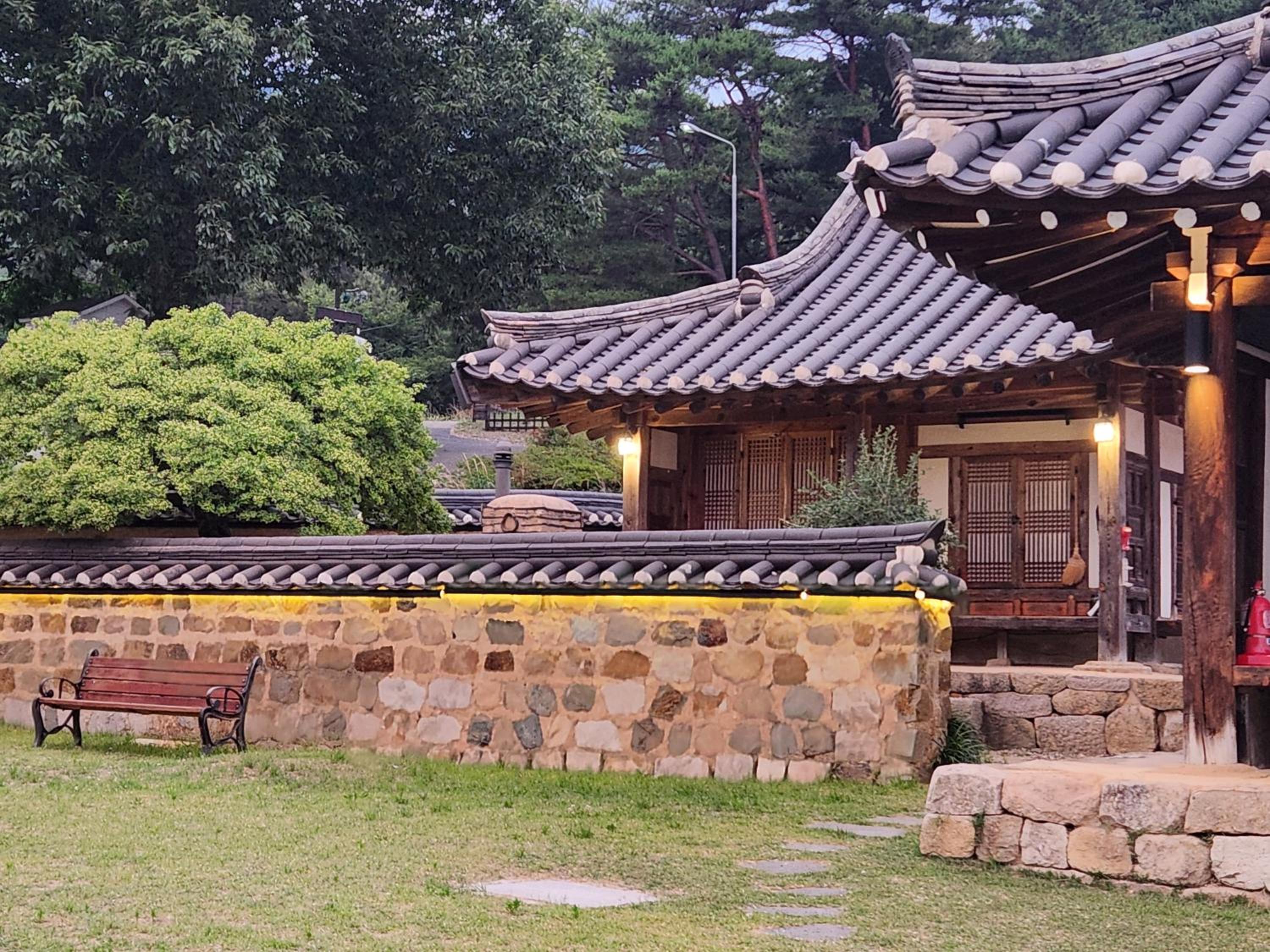 Dobong Seodang