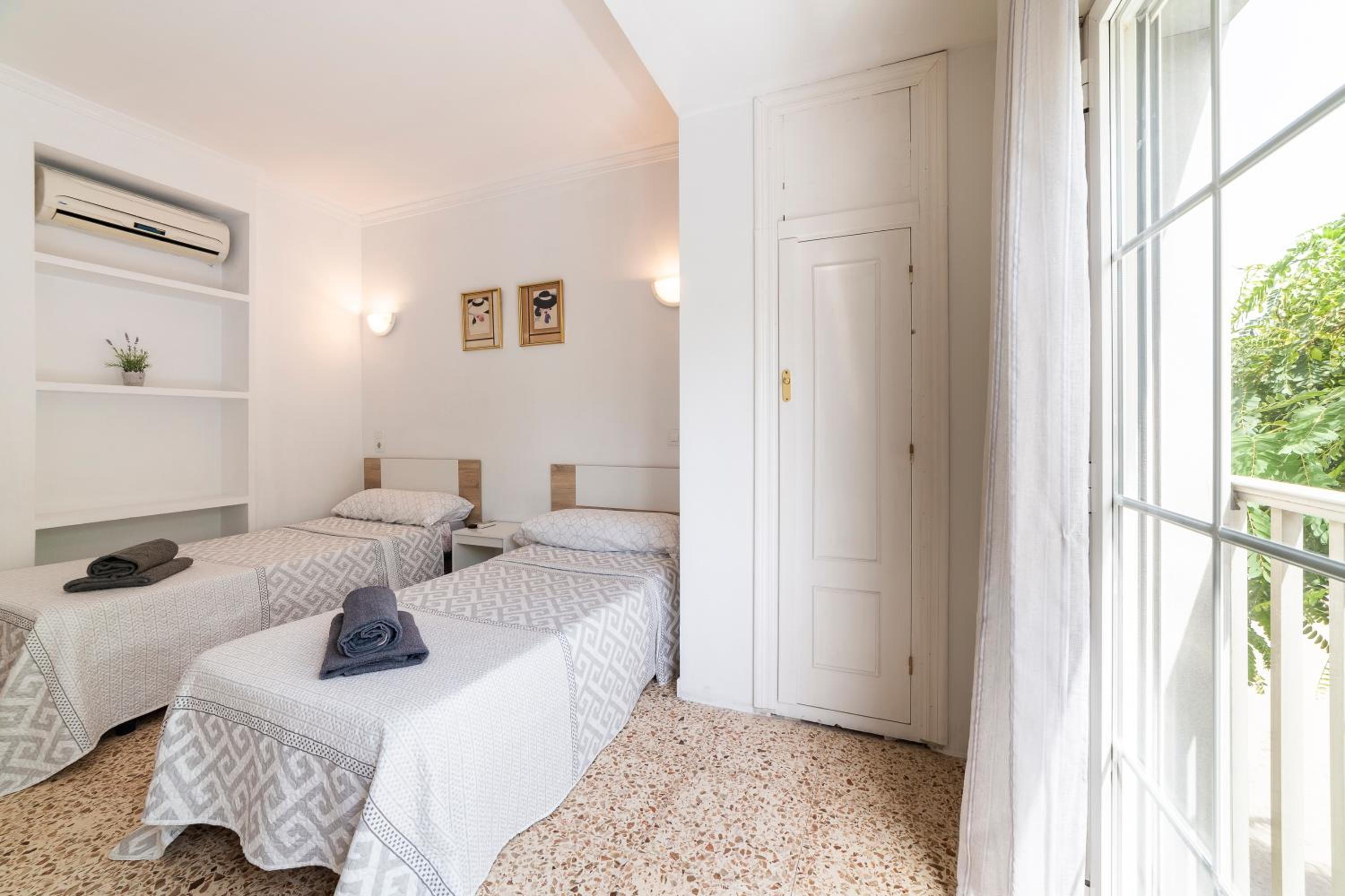 Hostal Moya