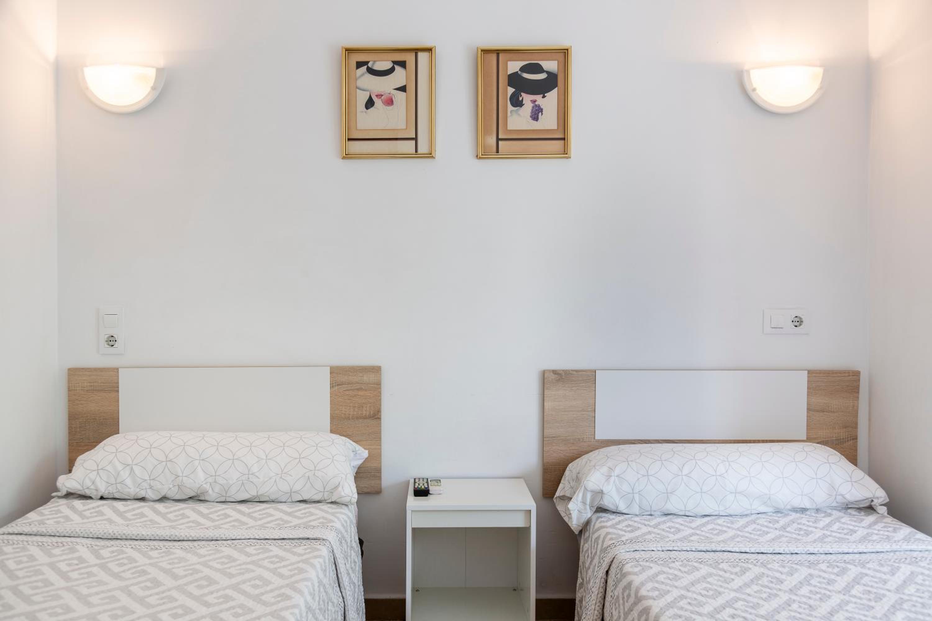 Hostal Moya