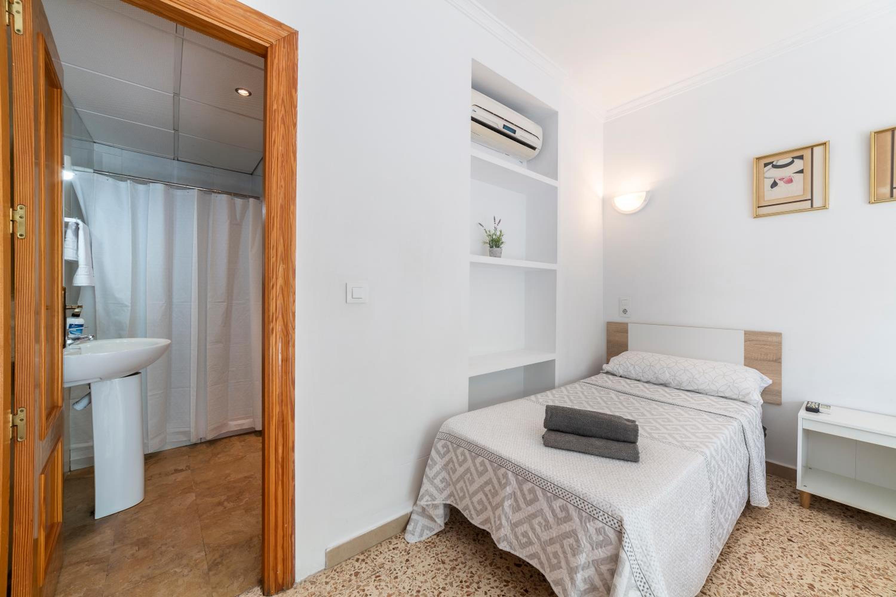 Hostal Moya