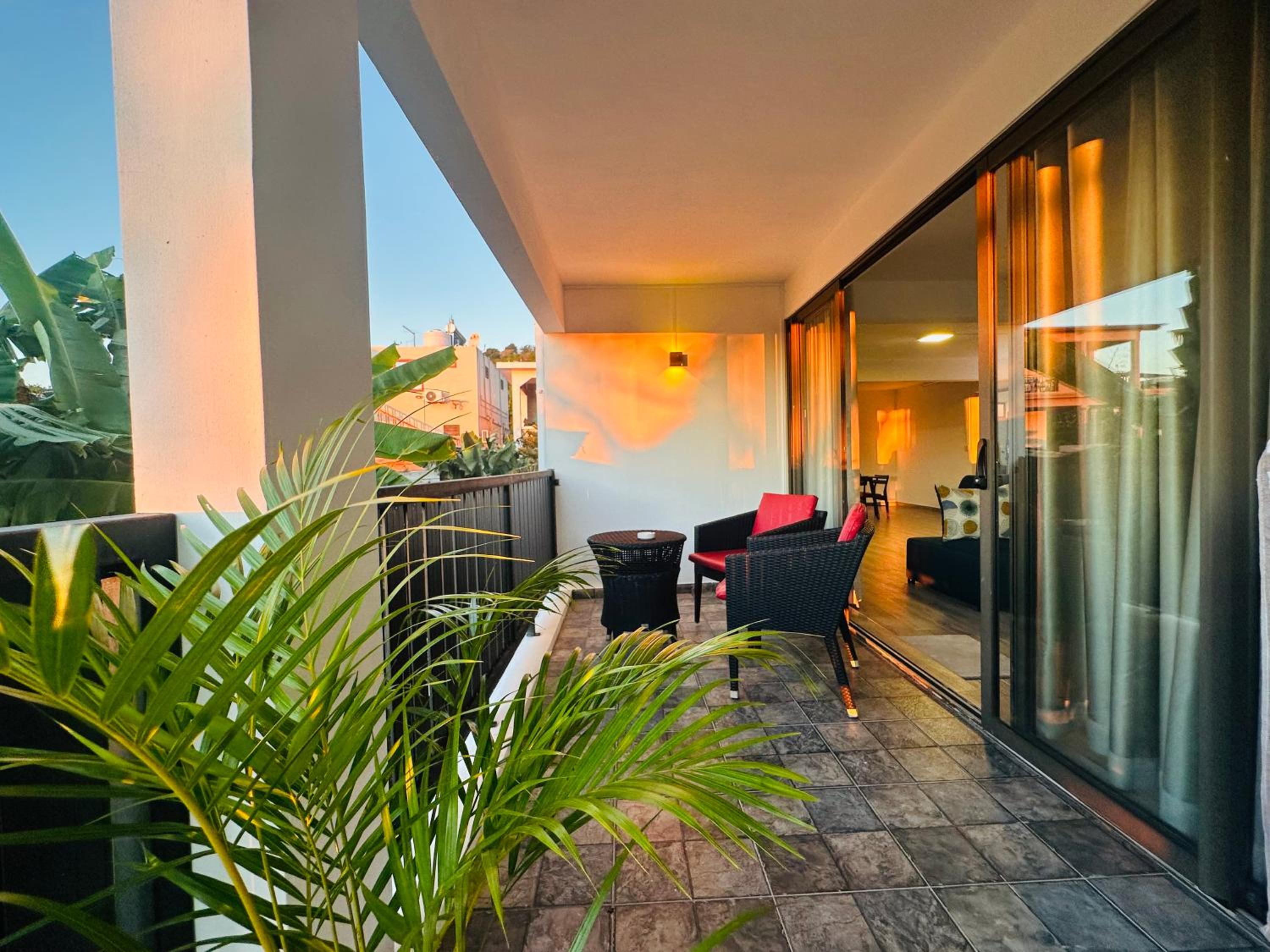 The Palm view 5