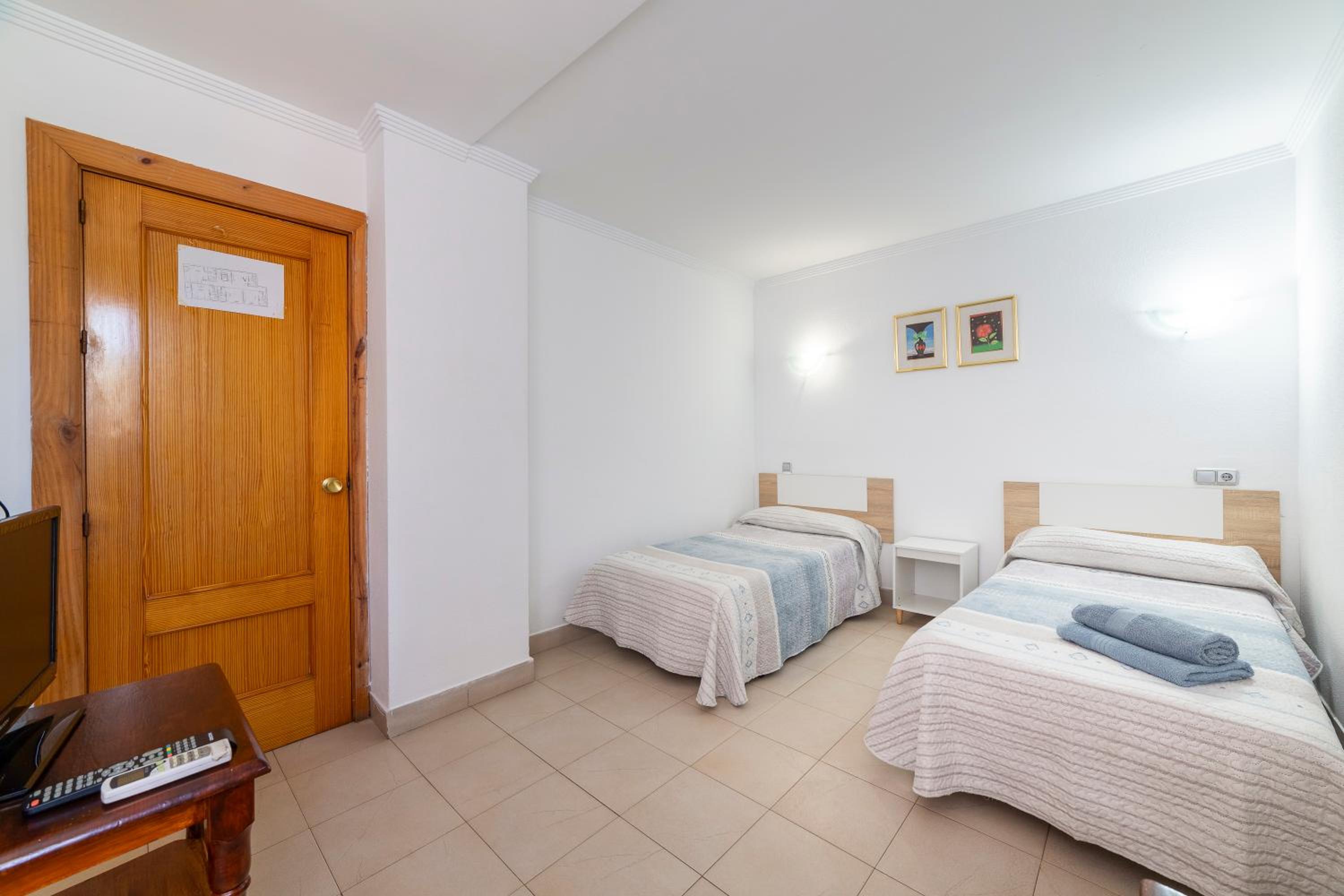 Hostal Moya