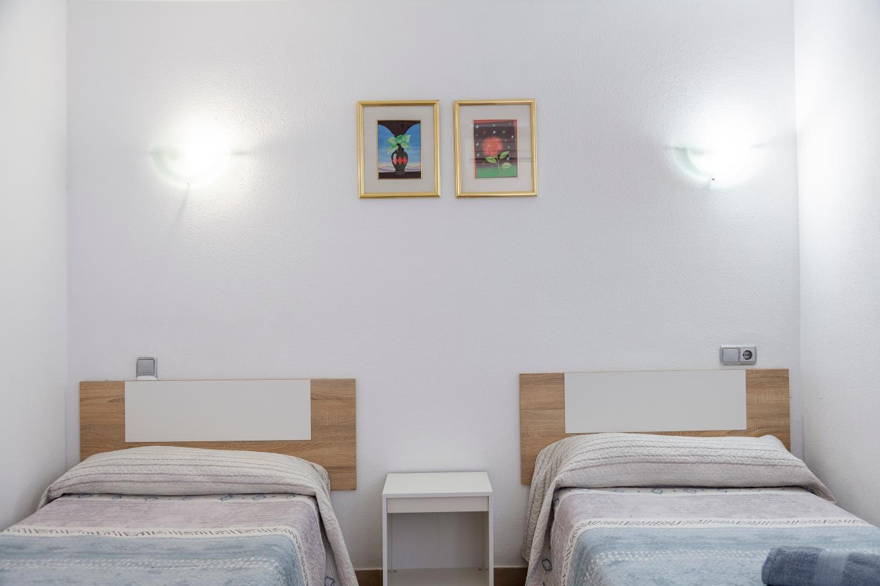 Hostal Moya