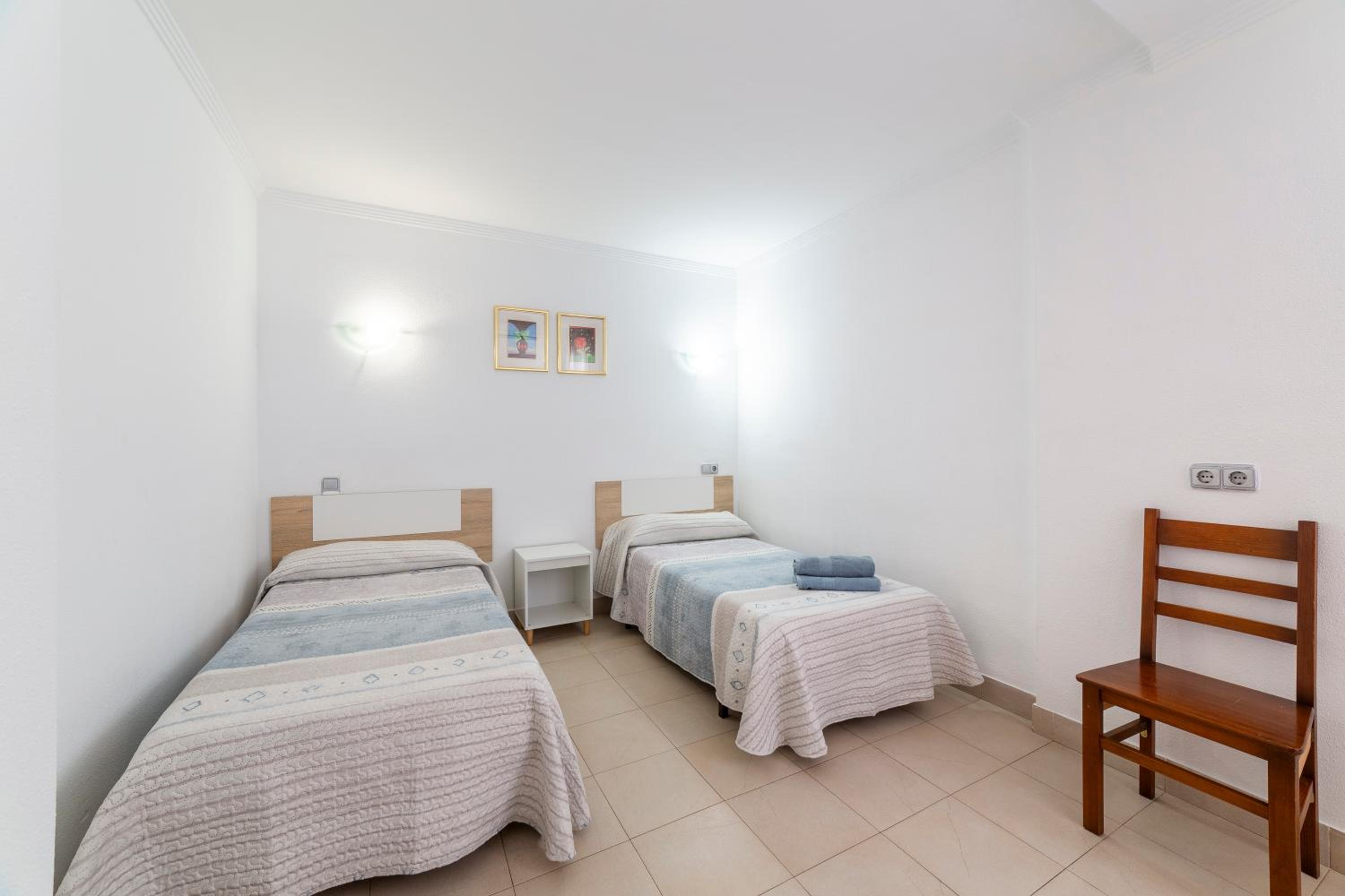 Hostal Moya
